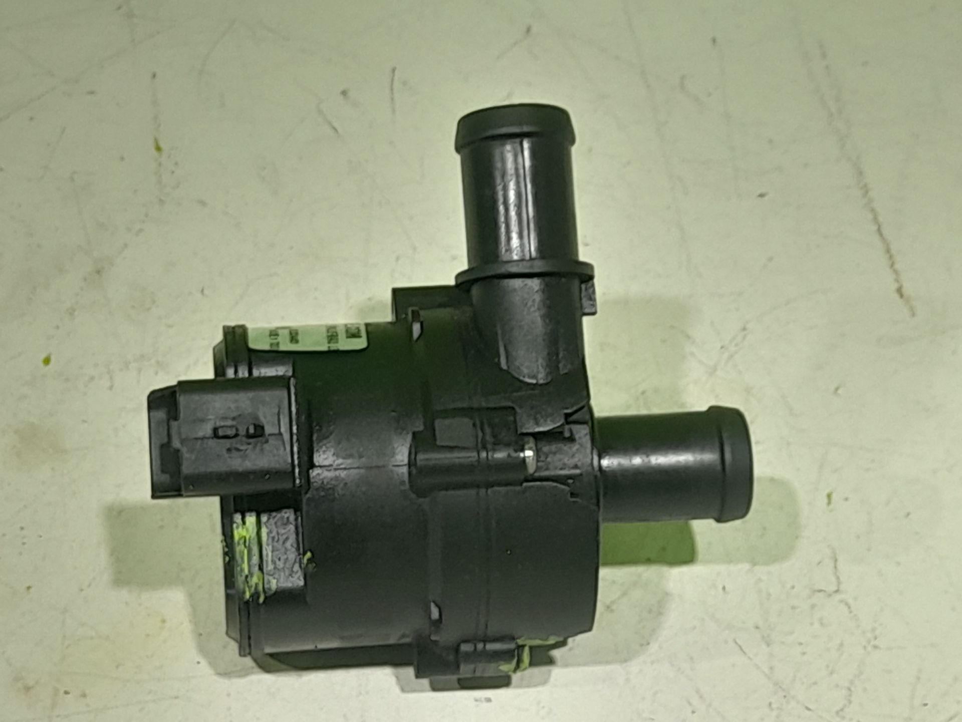 BOMBA AGUA RENAULT MASTER KOFFERAUFBAU L3H1 3,5t