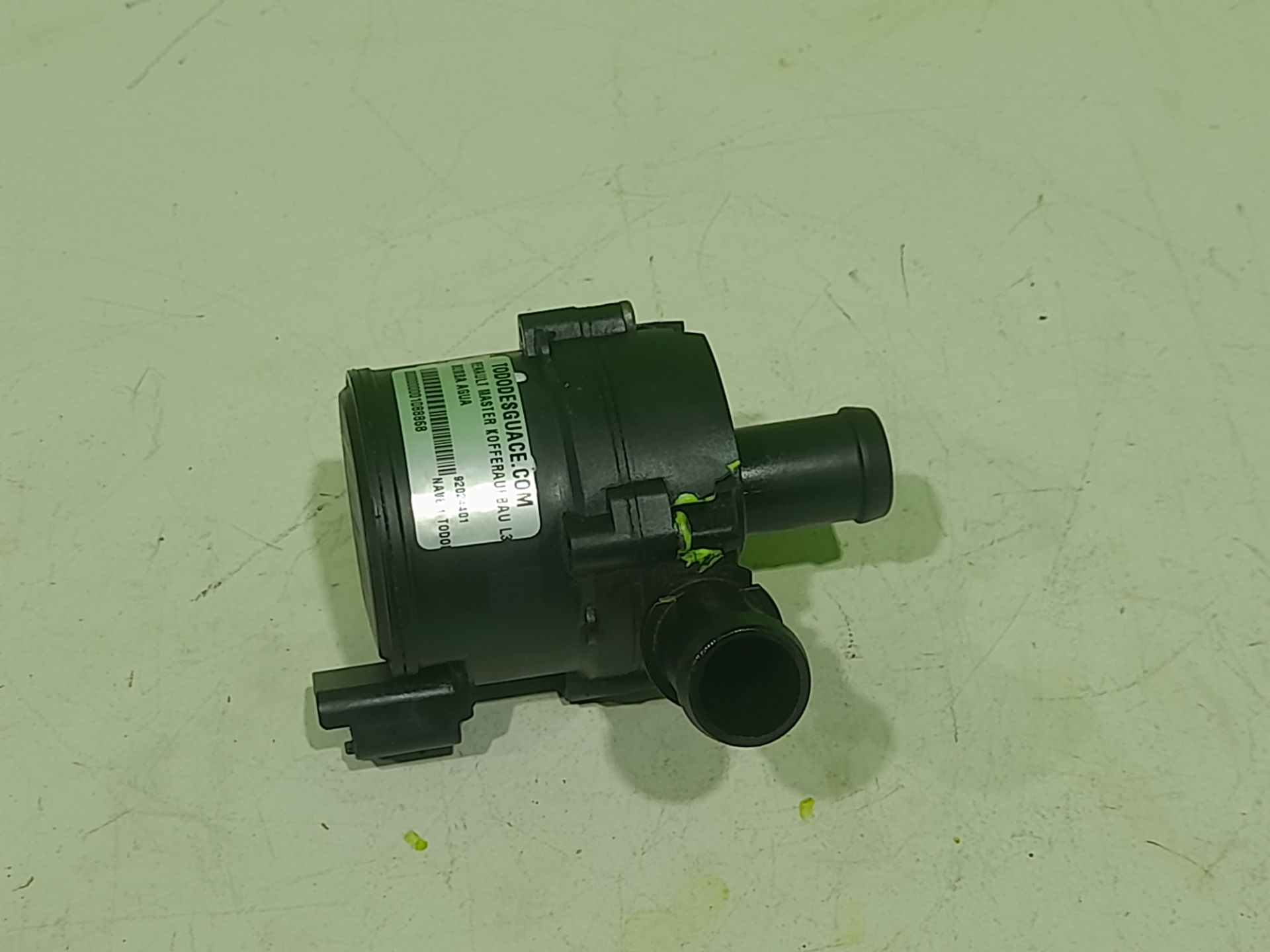BOMBA AGUA RENAULT MASTER KOFFERAUFBAU L3H1 3,5t
