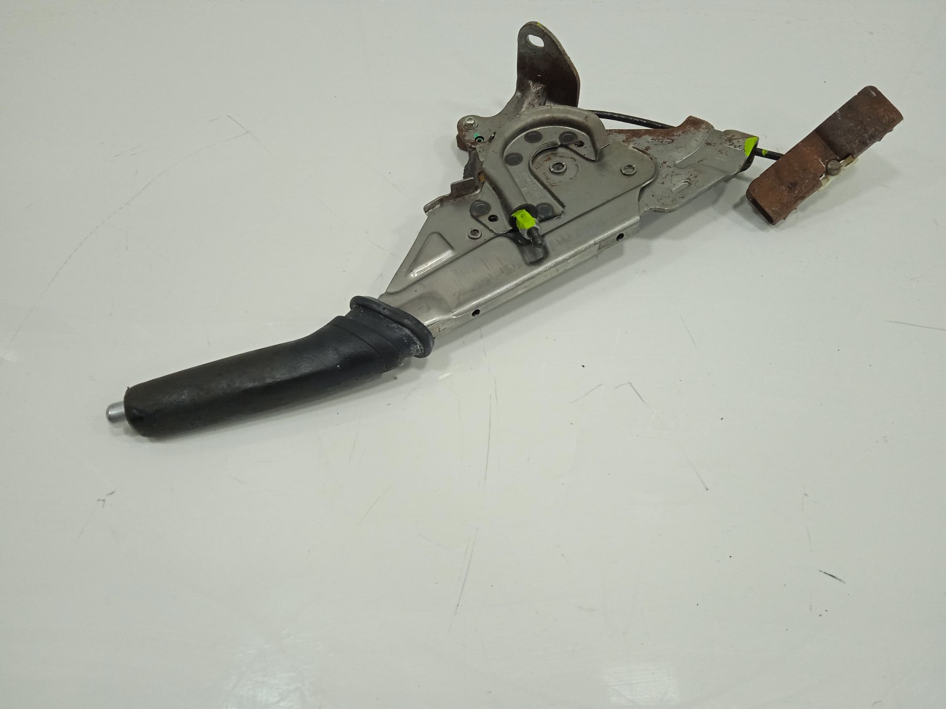 PALANCA FRENO TOYOTA AURIS Active