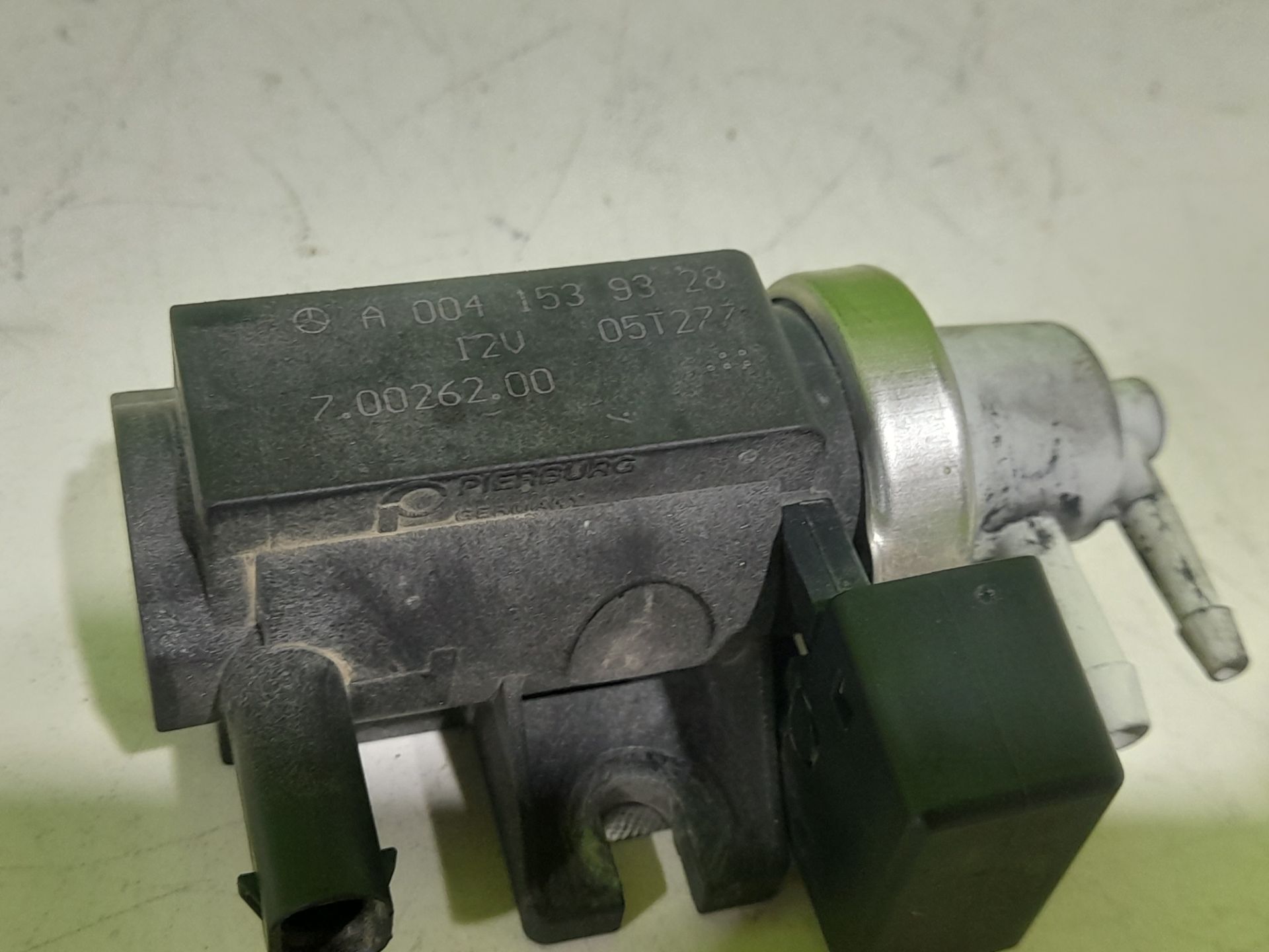 VALVULA AIRE ADICIONAL MERCEDES VITO (W639) BASIC, COMBI 111  CDI  Compacto  (639.601)   |   01.04 - ...