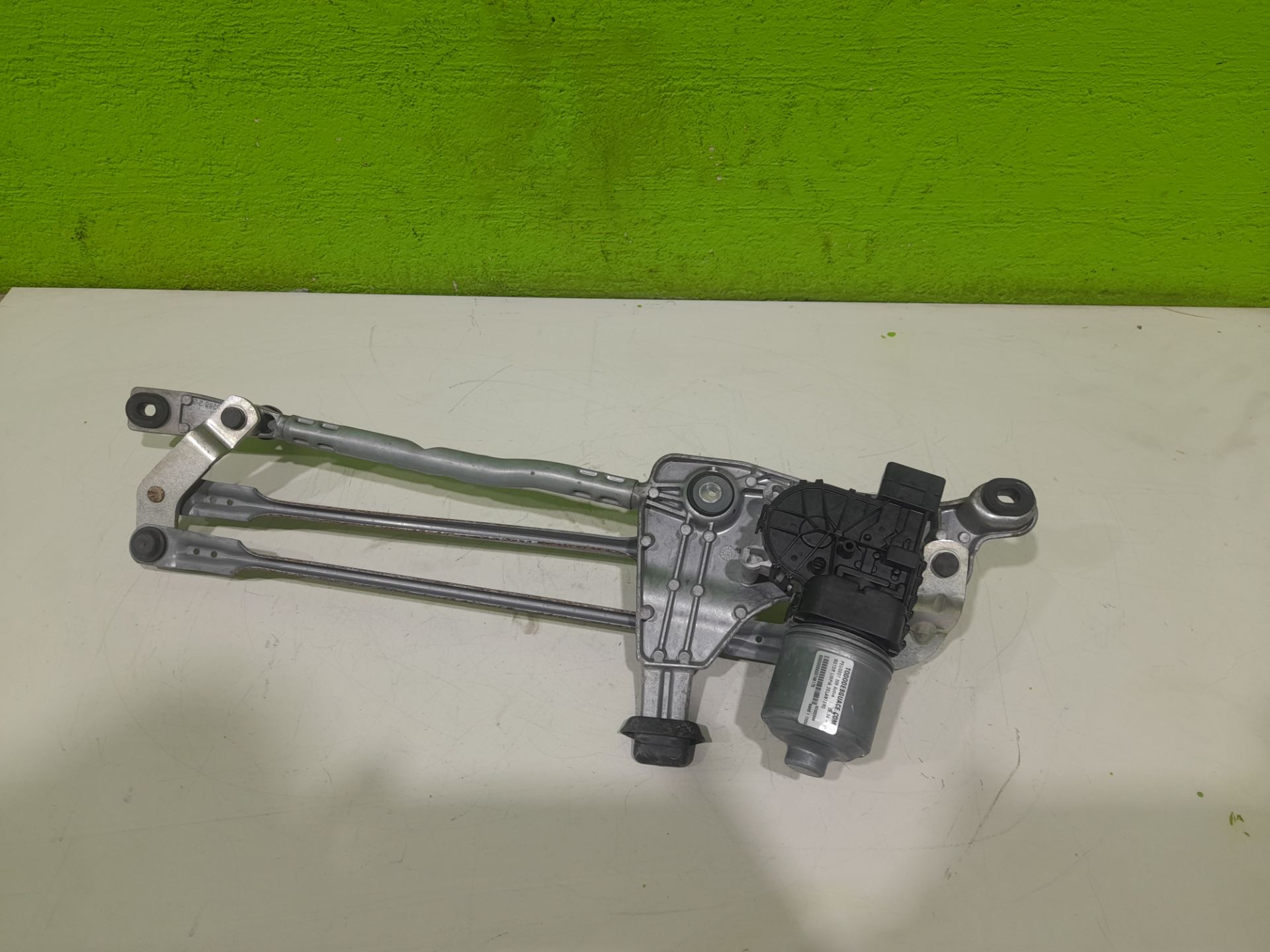 MOTOR LIMPIA DELANTERO PEUGEOT 308 Active   |   06.14 - 12.20