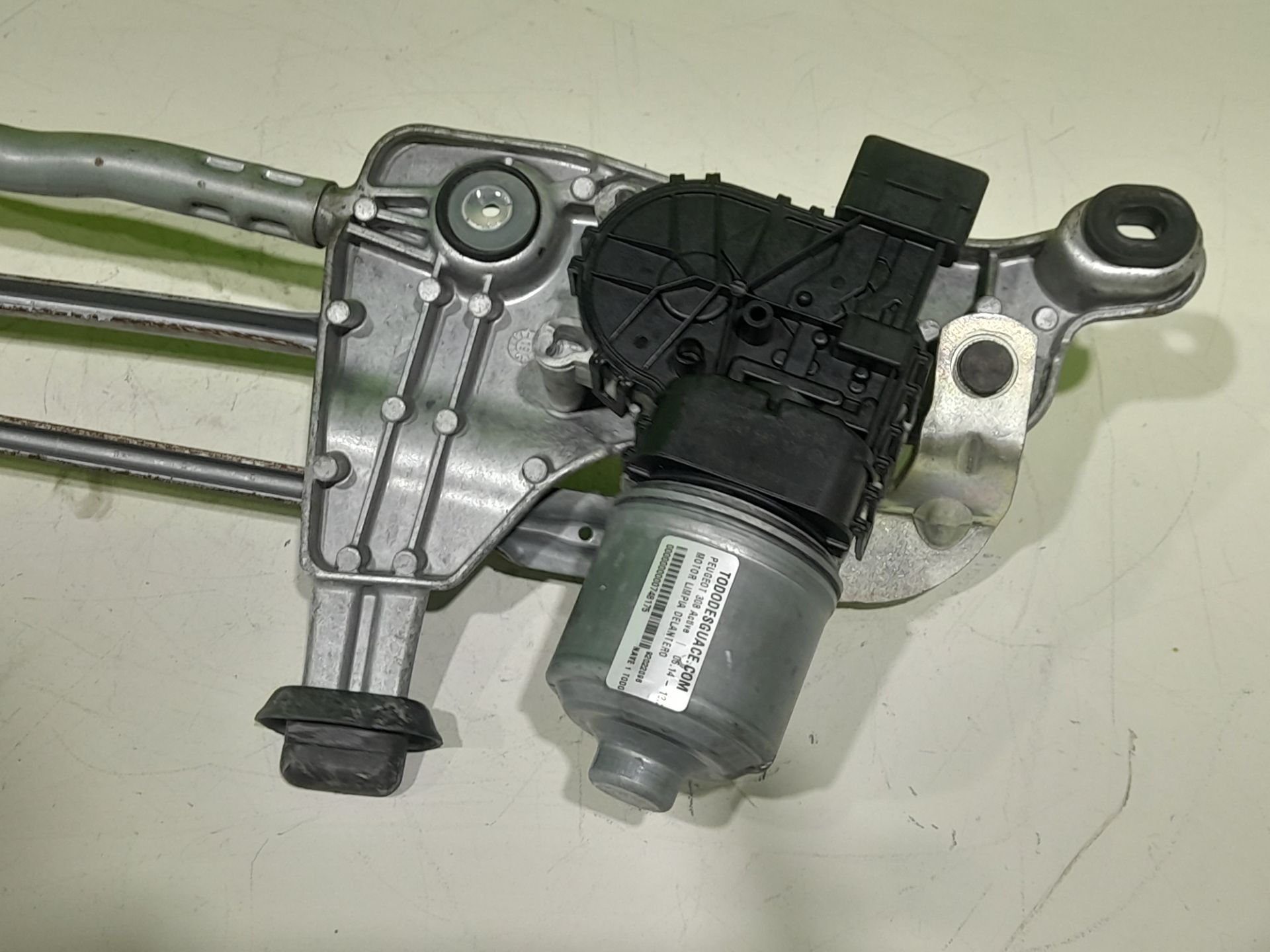 MOTOR LIMPIA DELANTERO PEUGEOT 308 Active   |   06.14 - 12.20