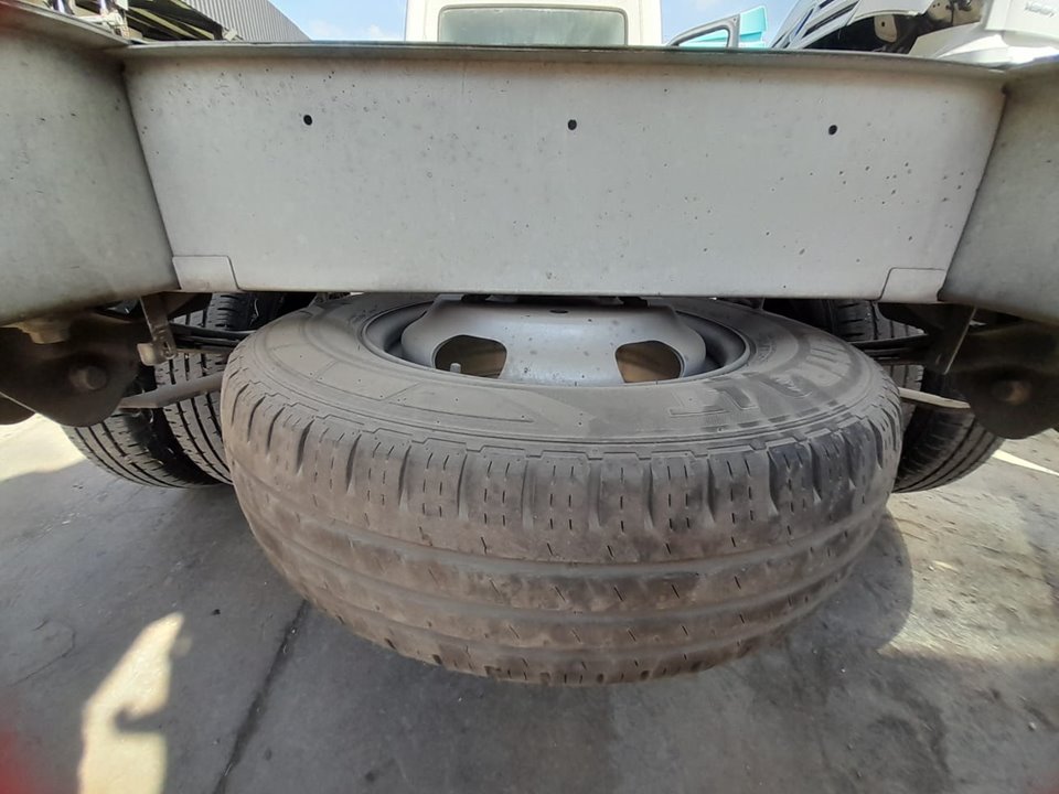 SOPORTE RUEDA REPUESTO RENAULT MASTER KOFFERAUFBAU L3H1 3,5t