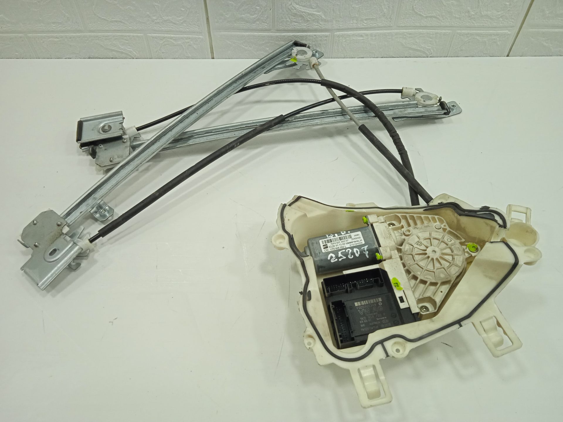 ELEVALUNAS DELANTERO DERECHO SEAT ALTEA XL (5P5) Family