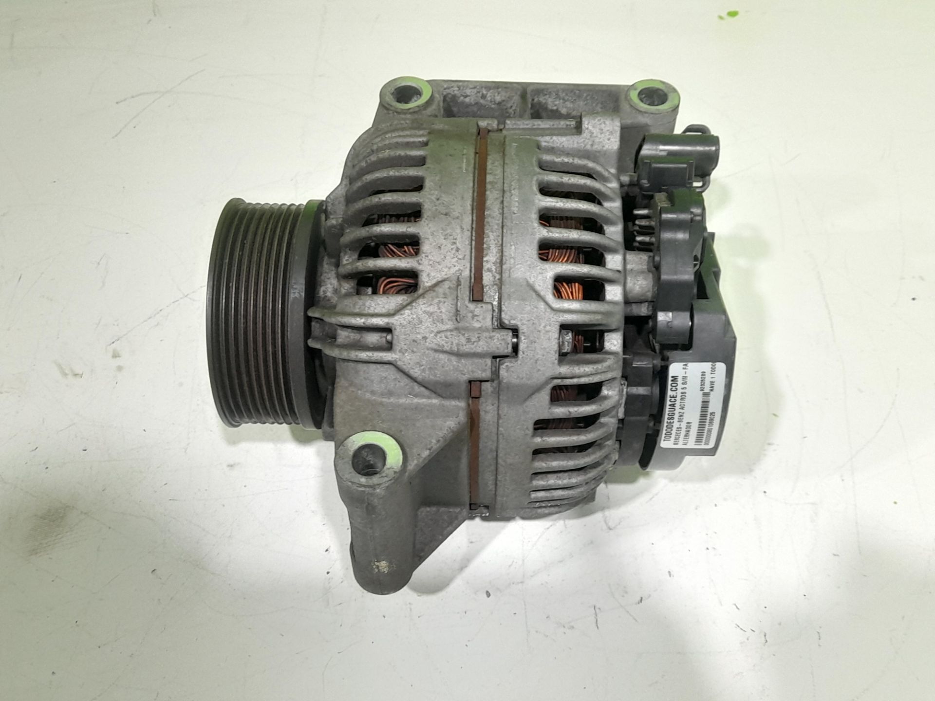 ALTERNADOR foto 2