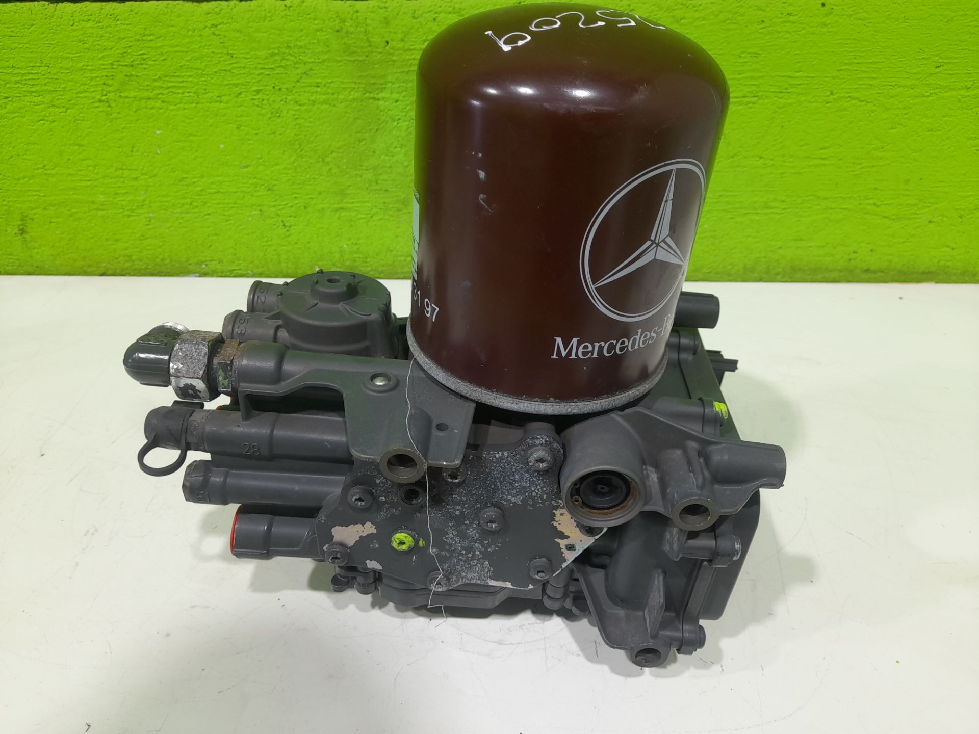 VALVULA SECADOR AIRE MERCEDES-BENZ ACTROS 5 S/M-FAHRERHAUS 2-ACHSER BM 963 Fg 18xx 4x2 L OM471 M ClassicSpace, 2,30 m., Túnel 170 mm