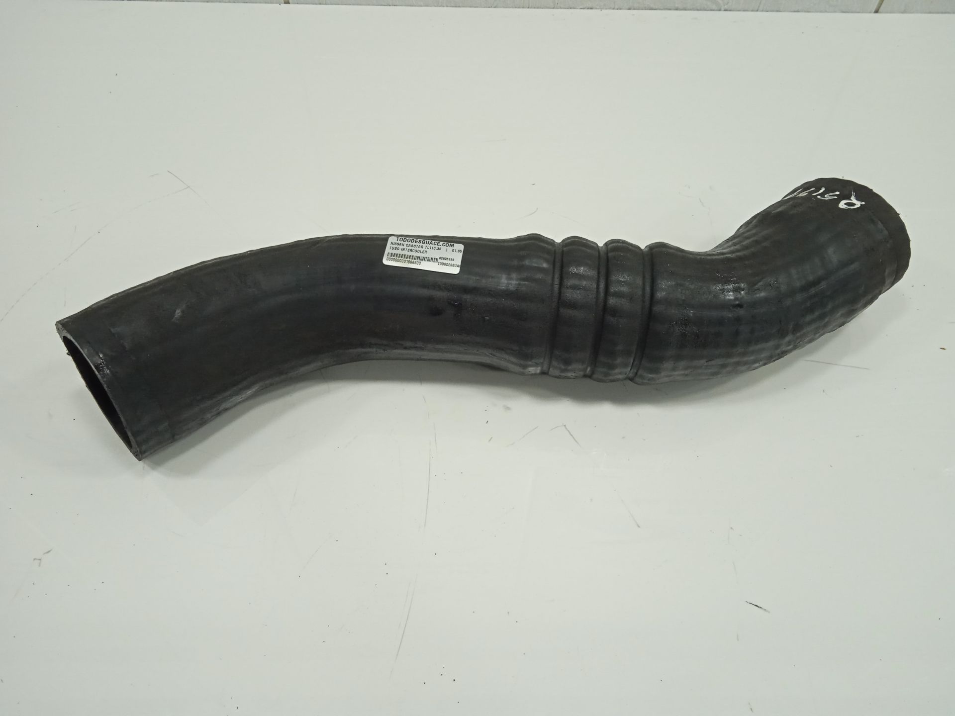 TUBO INTERCOOLER NISSAN CABSTAR TL110.35