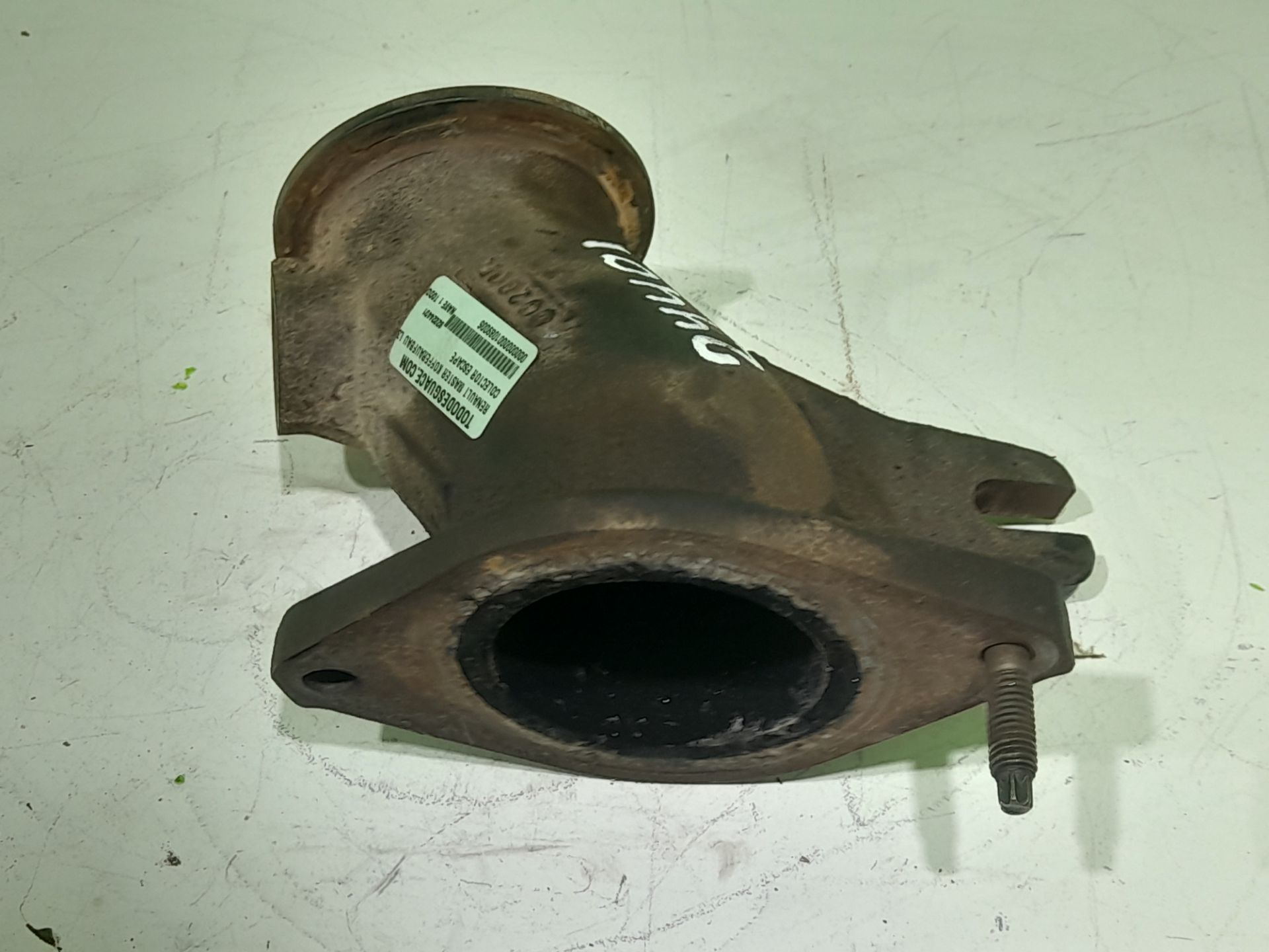 COLECTOR ESCAPE RENAULT MASTER KOFFERAUFBAU L3H1 3,5t