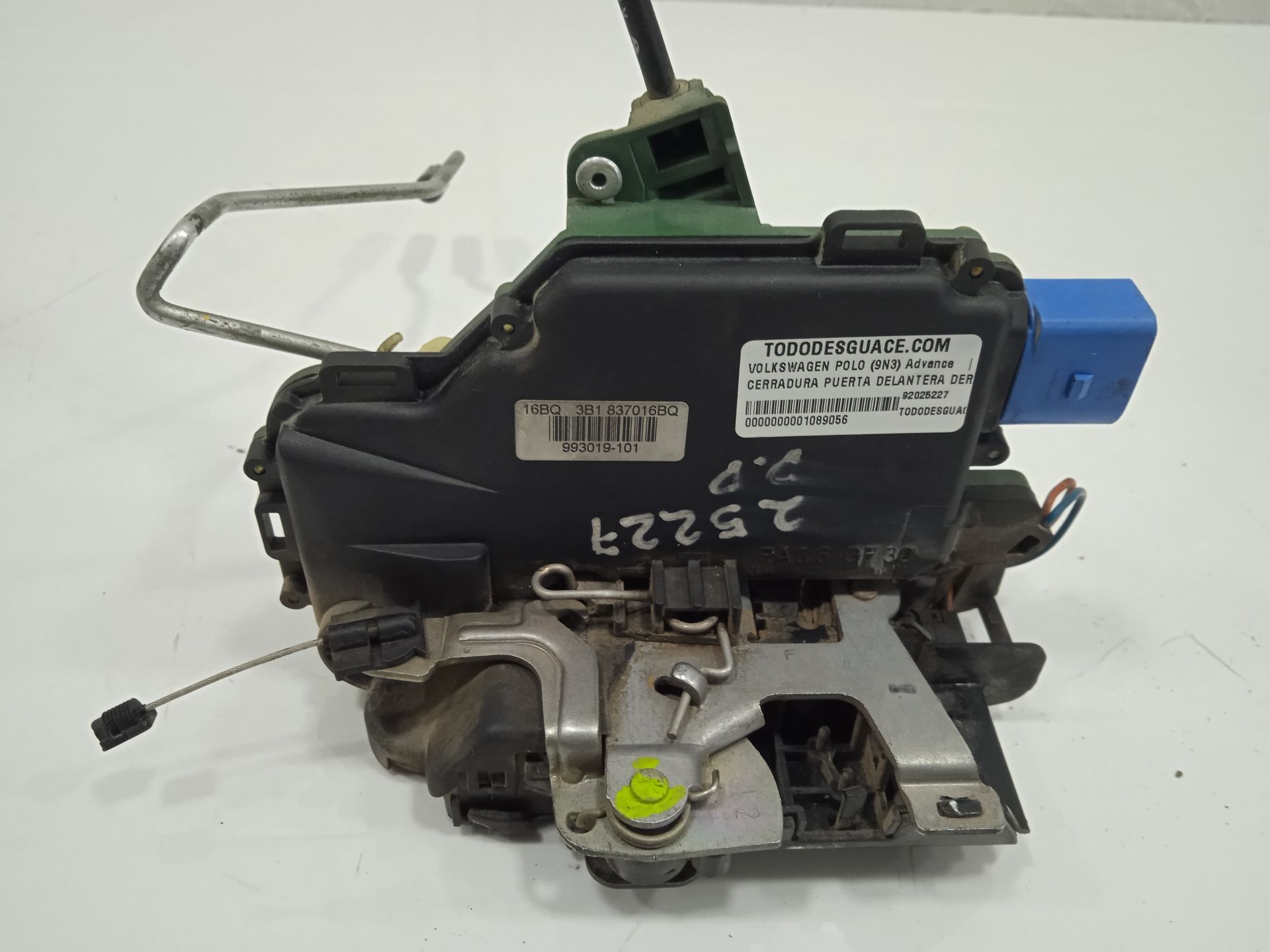 CERRADURA PUERTA DELANTERA DERECHA VOLKSWAGEN POLO (9N3) Advance