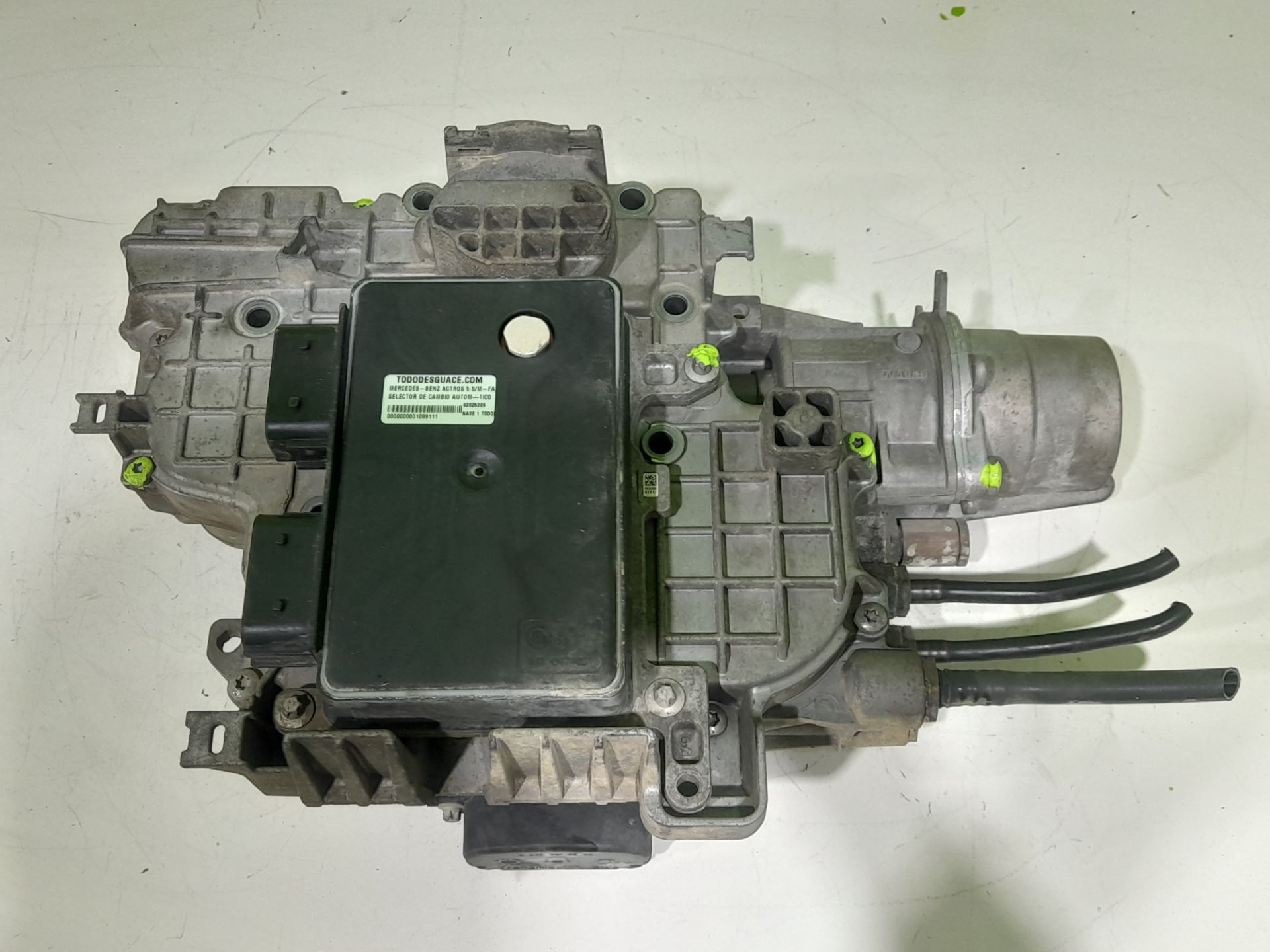 SELECTOR DE CAMBIO AUTOMÁTICO MERCEDES-BENZ ACTROS 5 S/M-FAHRERHAUS 2-ACHSER BM 963 Fg 18xx 4x2 L OM471 M ClassicSpace, 2,30 m., Túnel 170 mm