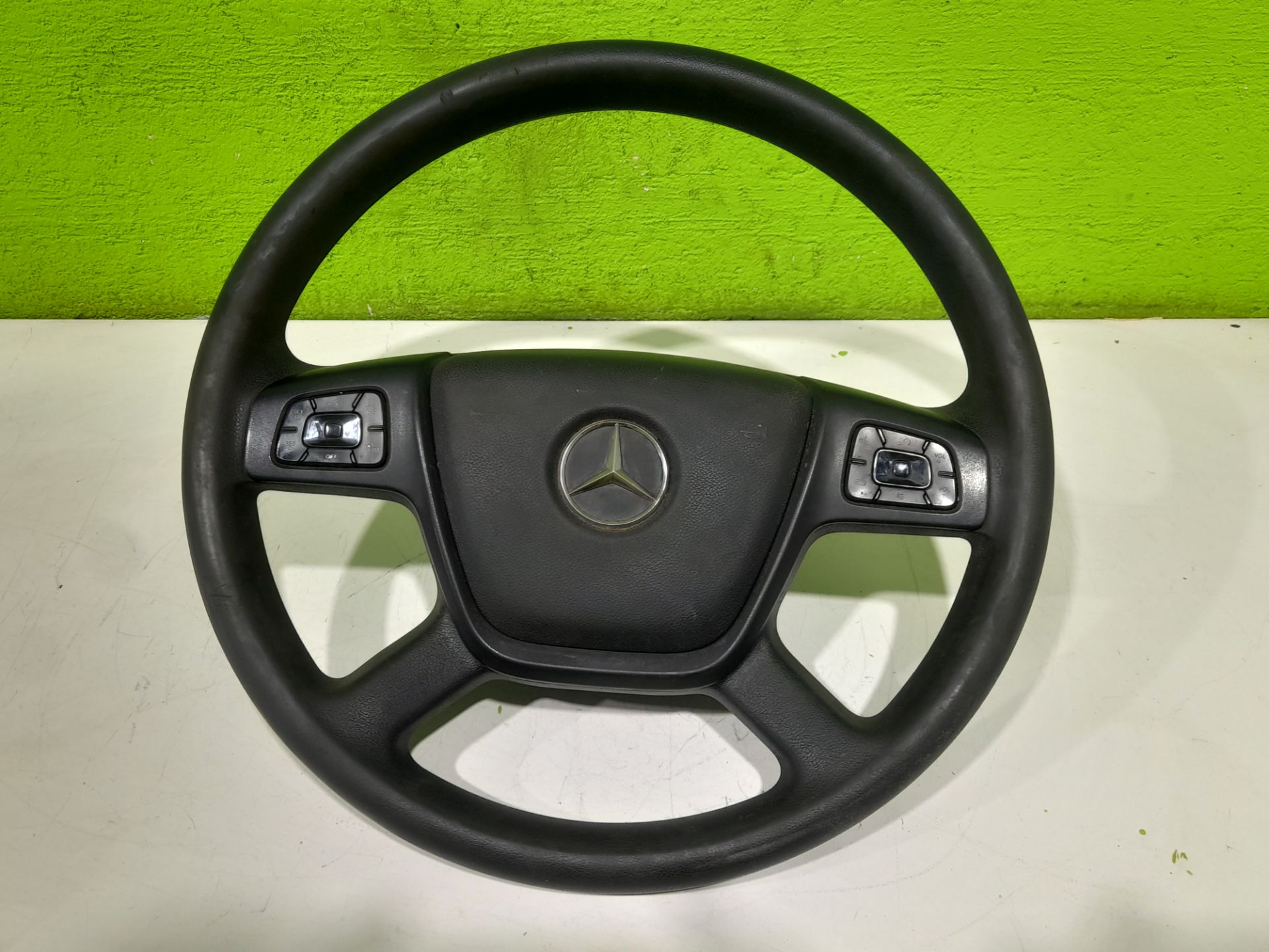 VOLANTE foto 2