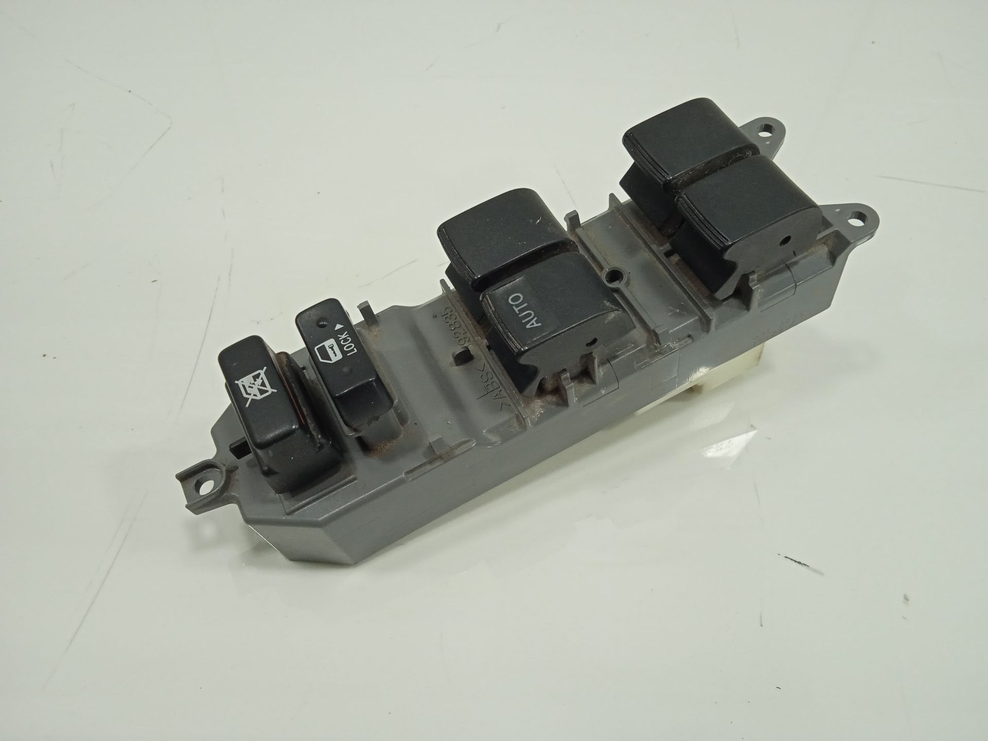 MANDO ELEVALUNAS DELANTERO IZQUIERDO TOYOTA RAV 4 (A3) Executive   |   0.05 - ...