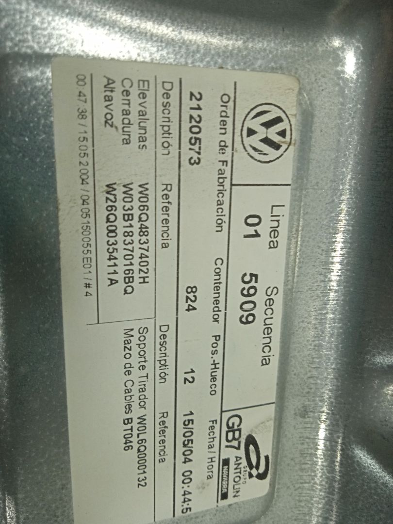ELEVALUNAS DELANTERO DERECHO VOLKSWAGEN POLO (9N3) Advance