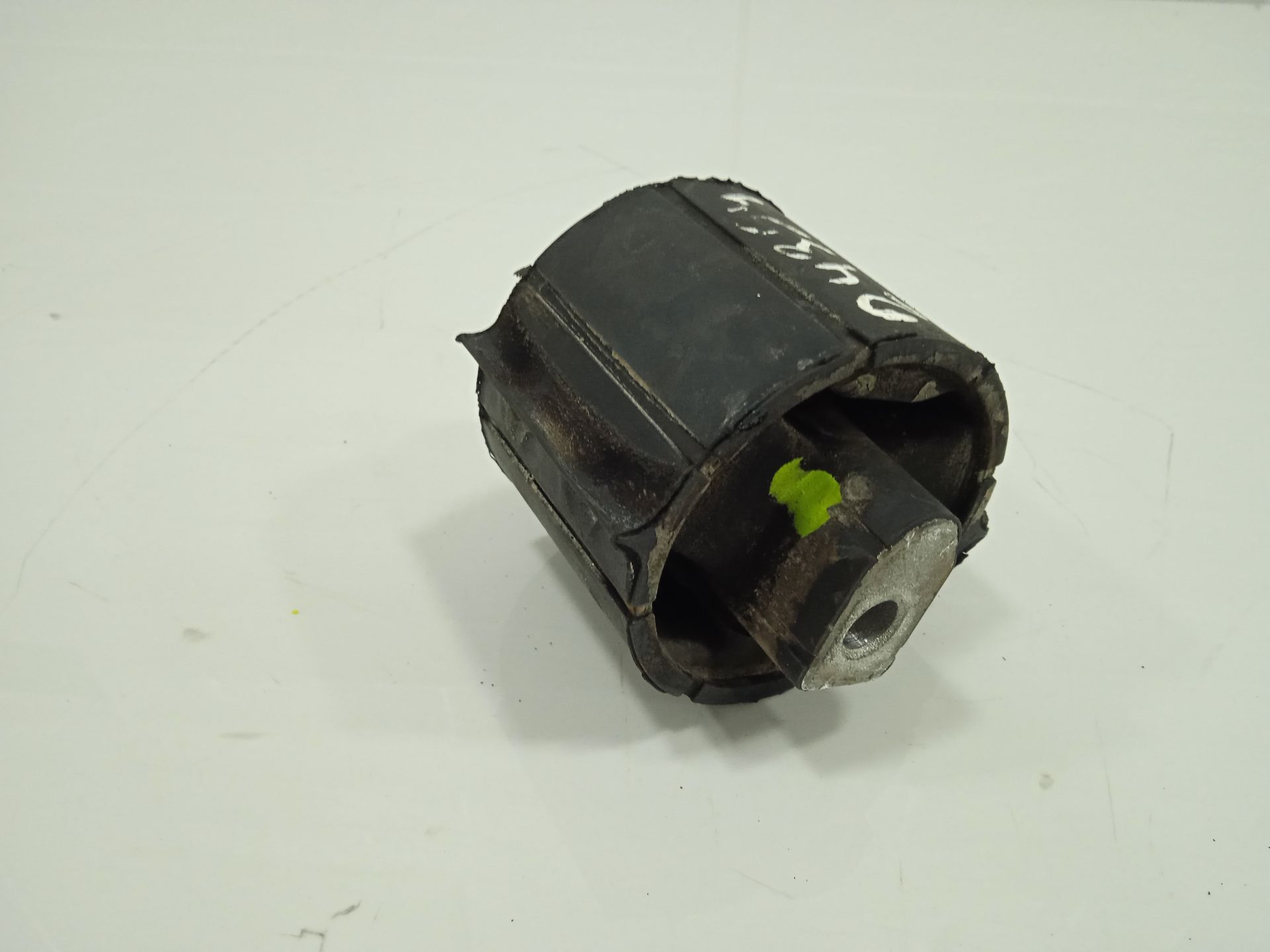 SOPORTE CAMBIO TRASERO MERCEDES-BENZ VARIO (TW2)SERIE/BM 667/668/670 *