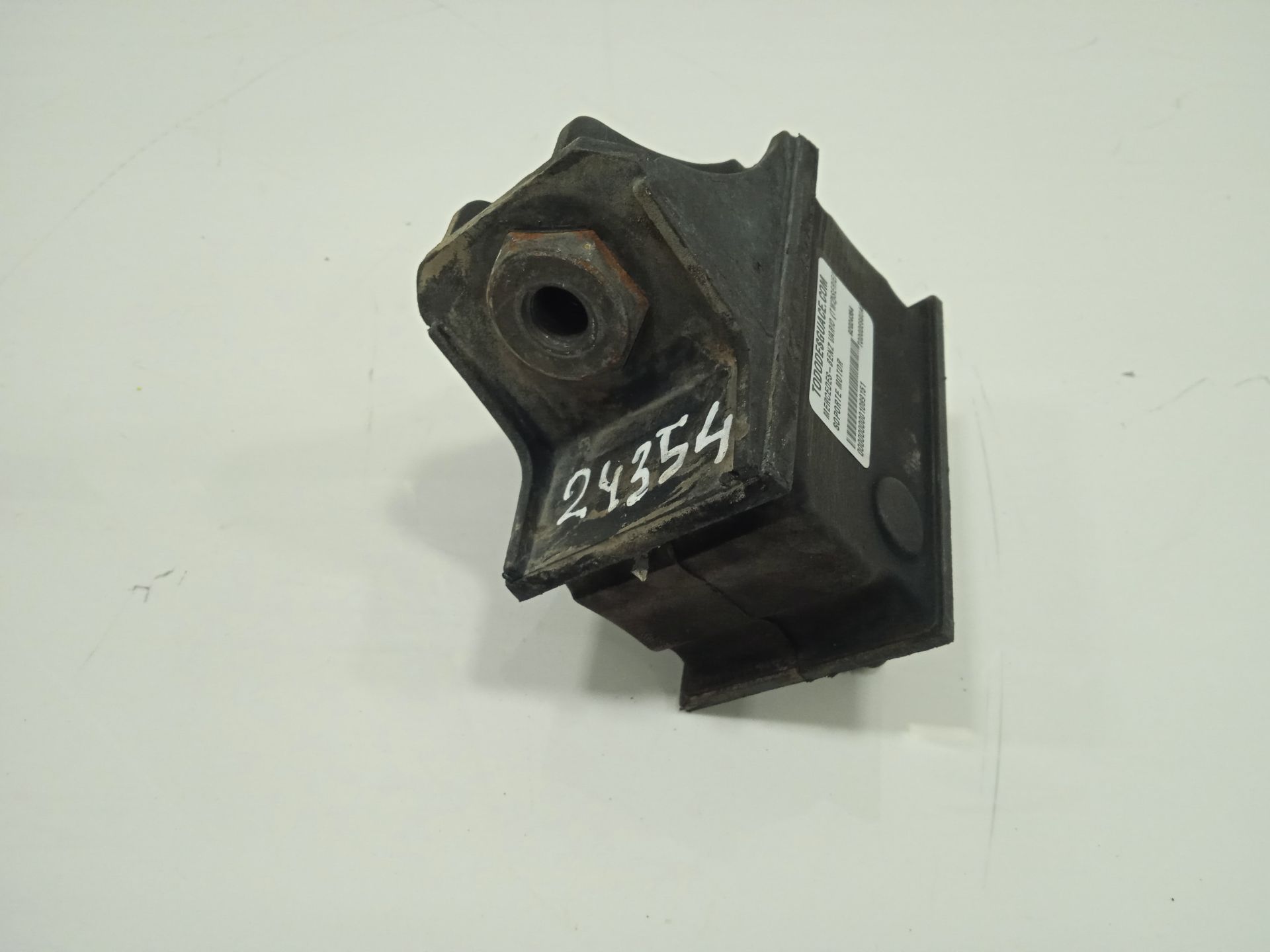 SOPORTE MOTOR MERCEDES-BENZ VARIO (TW2)SERIE/BM 667/668/670 *
