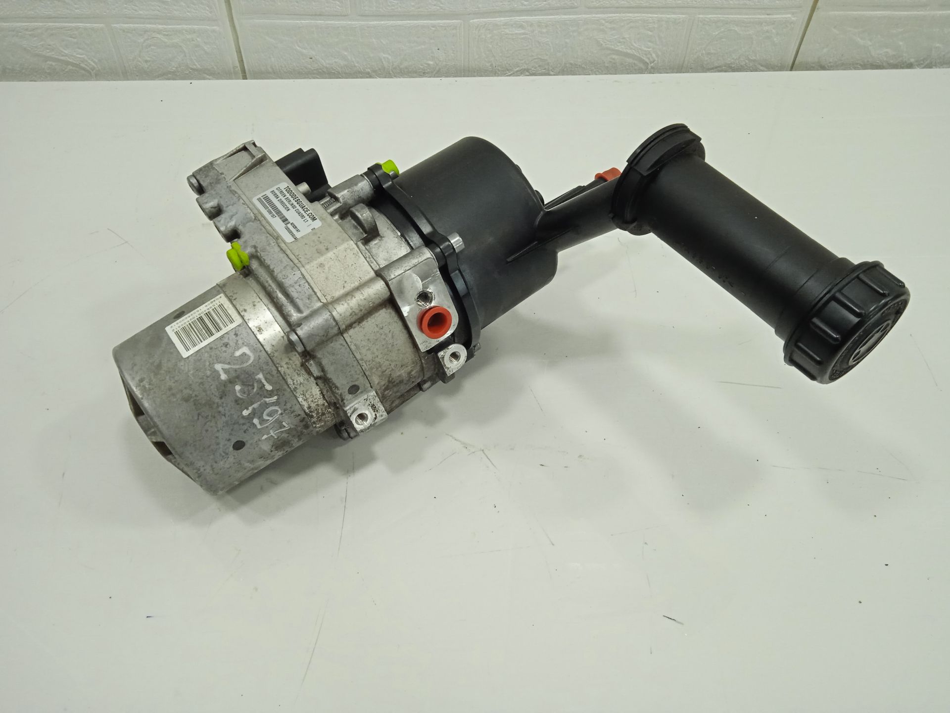 BOMBA DIRECCION CITROEN BERLINGO CUADRO L1