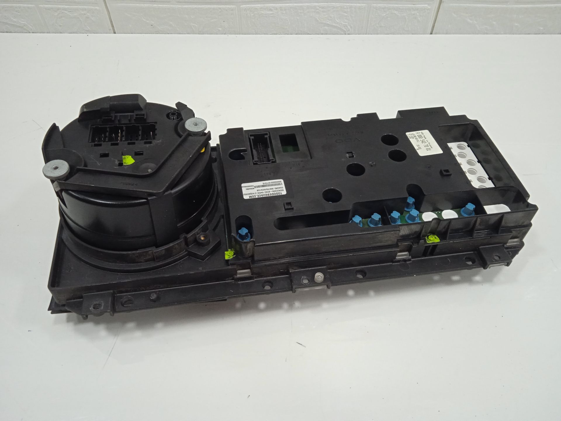 CUADRO INSTRUMENTOS MERCEDES-BENZ VARIO (TW2)SERIE/BM 667/668/670 *