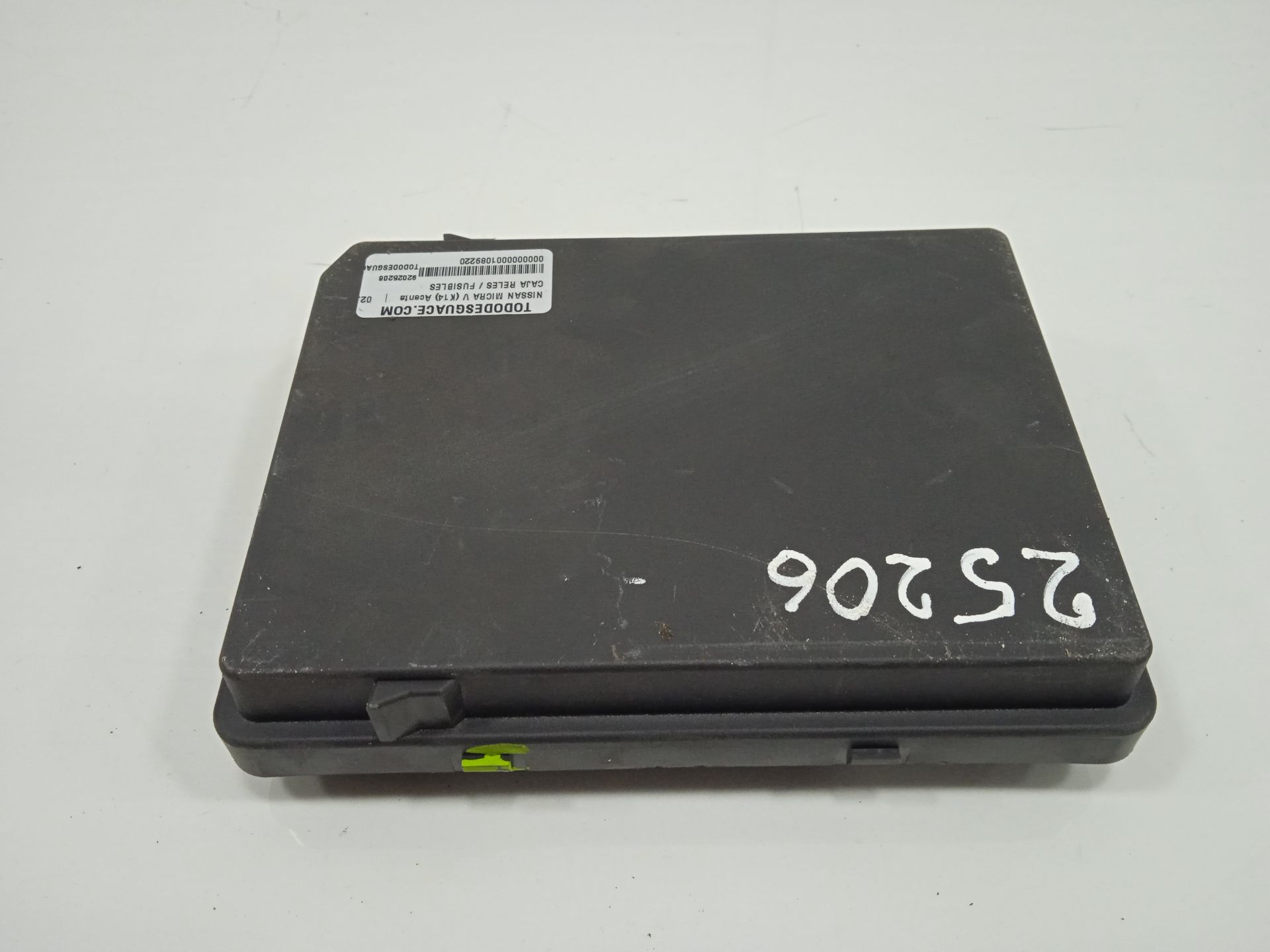 CAJA RELES / FUSIBLES NISSAN MICRA V (K14) Acenta
