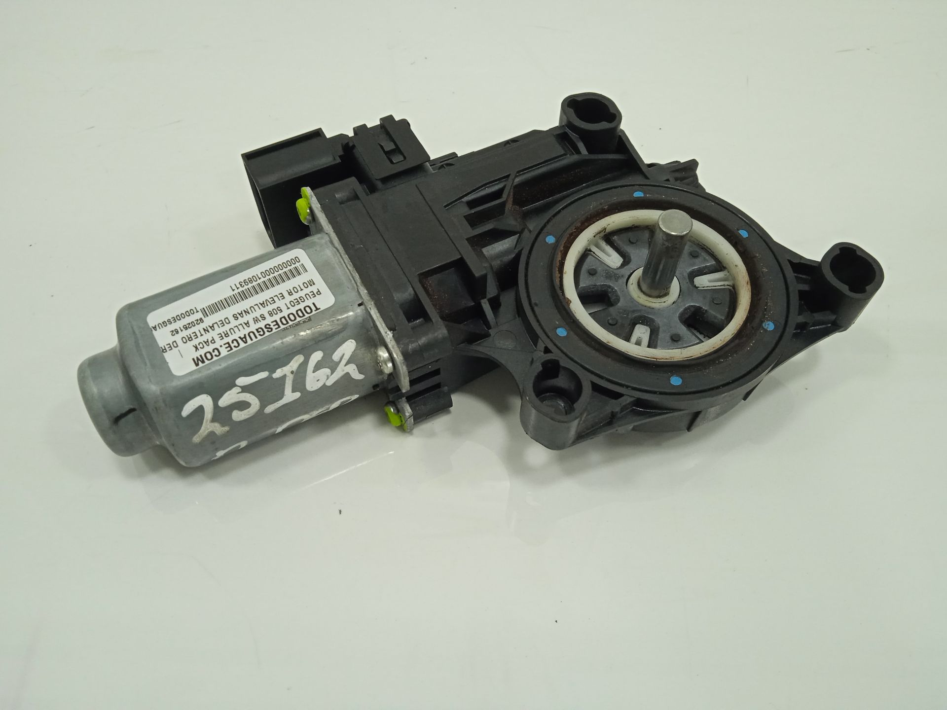 MOTOR ELEVALUNAS DELANTERO DERECHO foto 3