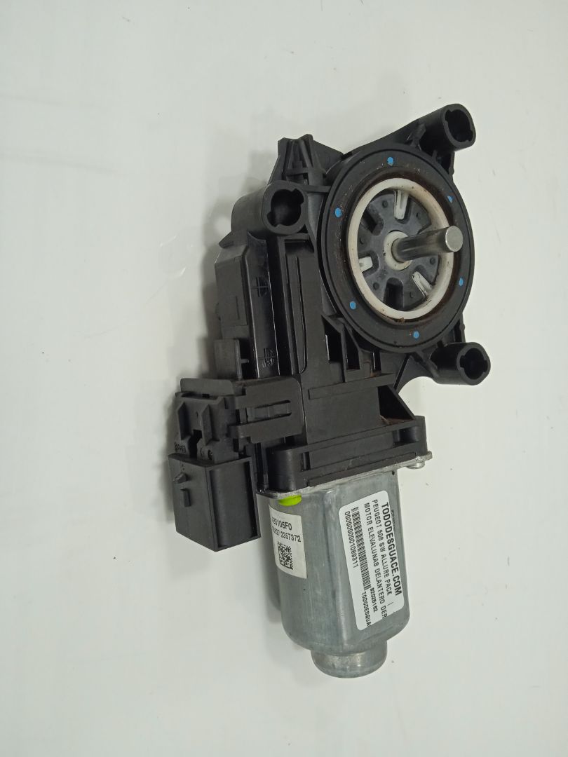 MOTOR ELEVALUNAS DELANTERO DERECHO foto 4