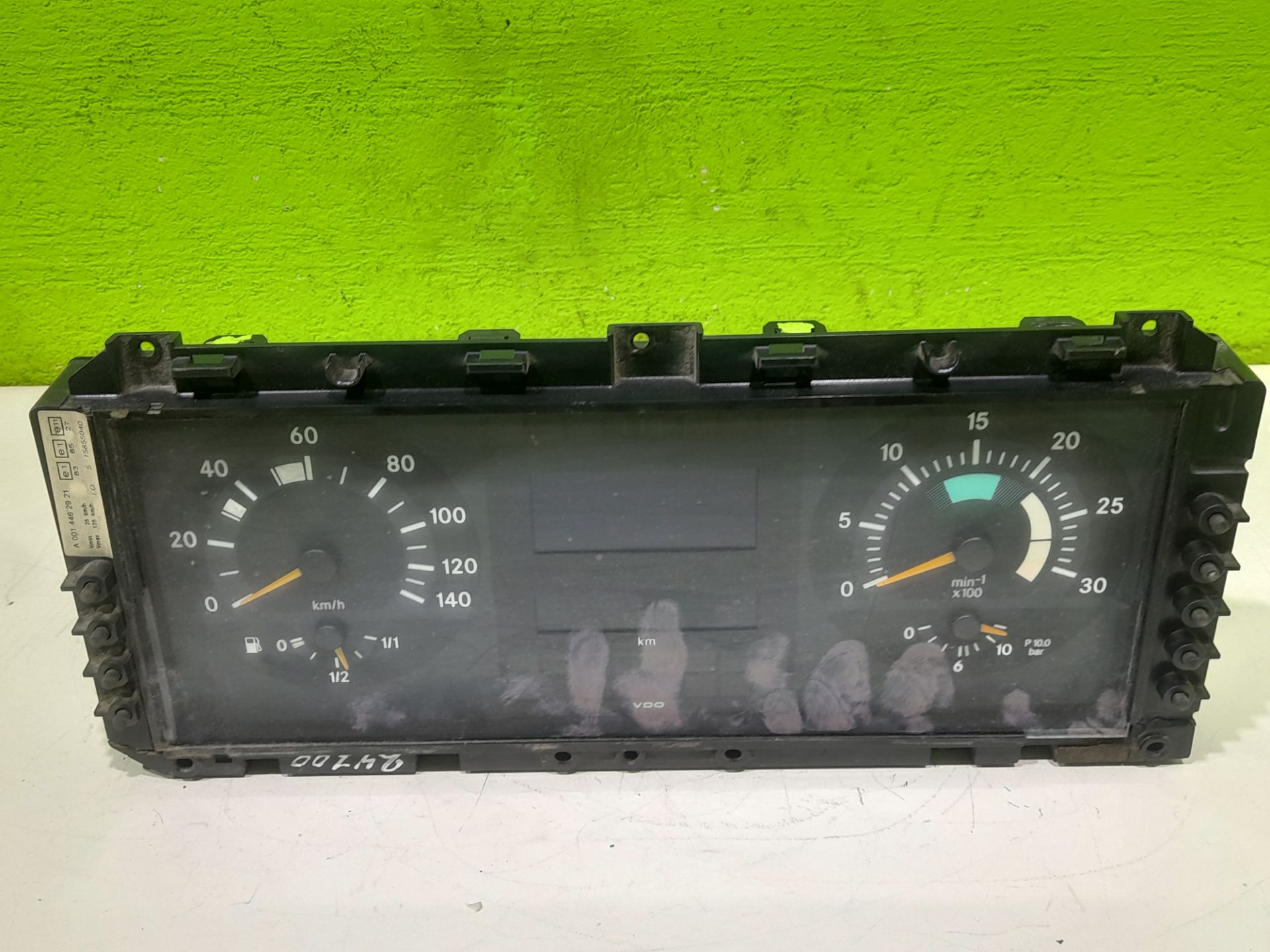 CUADRO INSTRUMENTOS MERCEDES-BENZ ATEGO 3-EJES 26 T /BM 950/2/4 2528  (6X2)       OM 906 LA L (Largo)