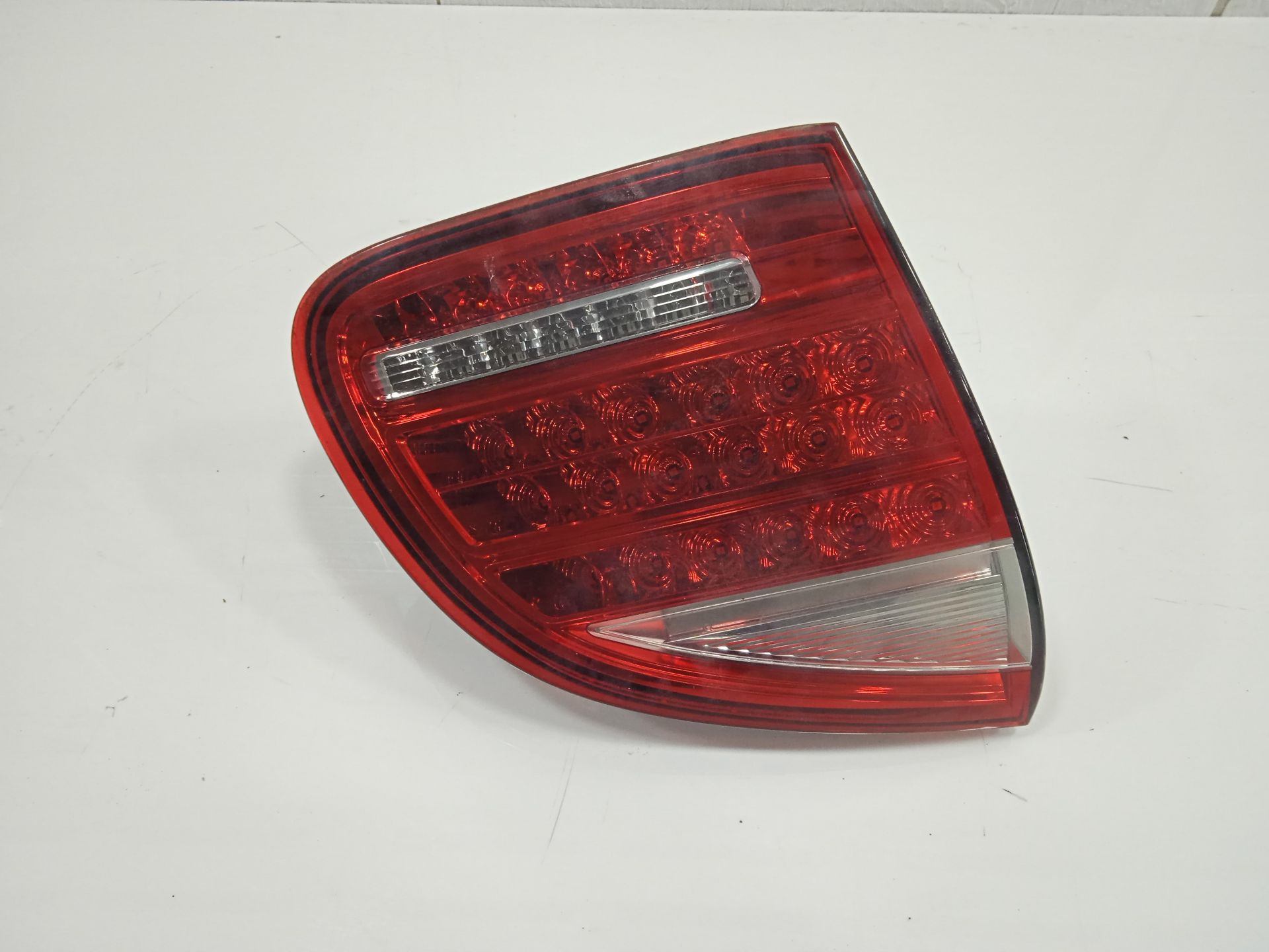 PILOTO INTERIOR TRASERO IZQUIERDO PORSCHE CAYENNE (TYP 92AA) Diesel
