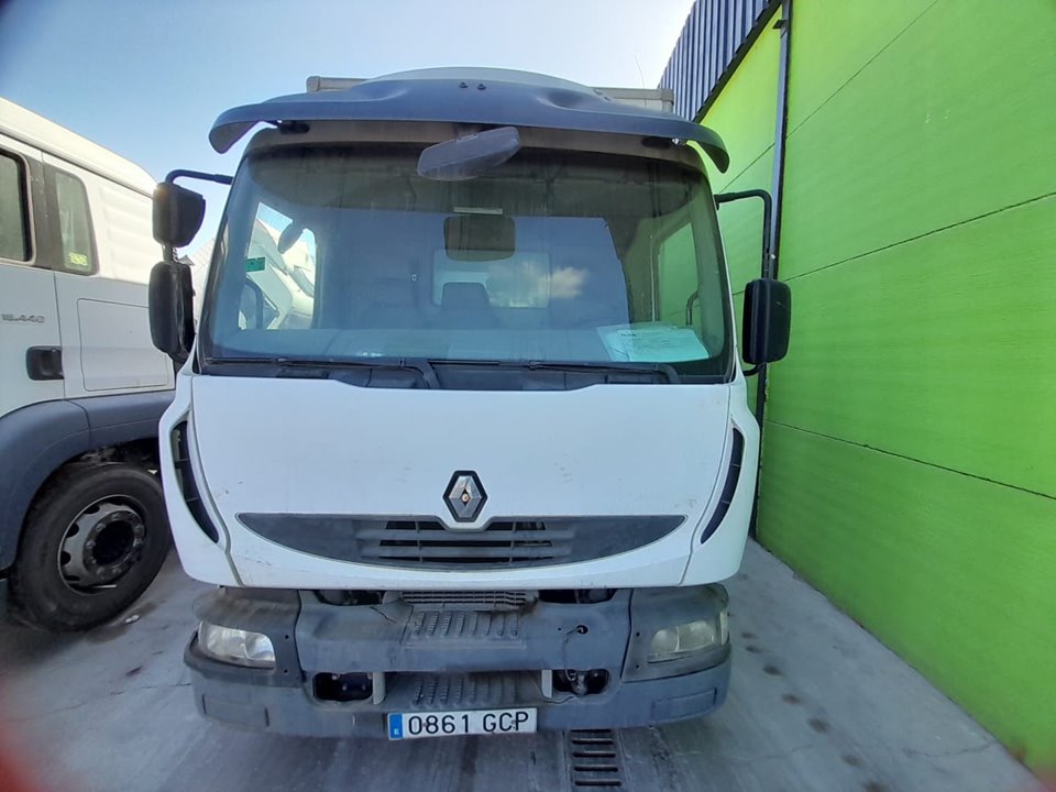 RENAULT MIDLUM FG   XXX.10                   E4 Cabina doble Motor 4,8 Ltr. - 158 kW Diesel