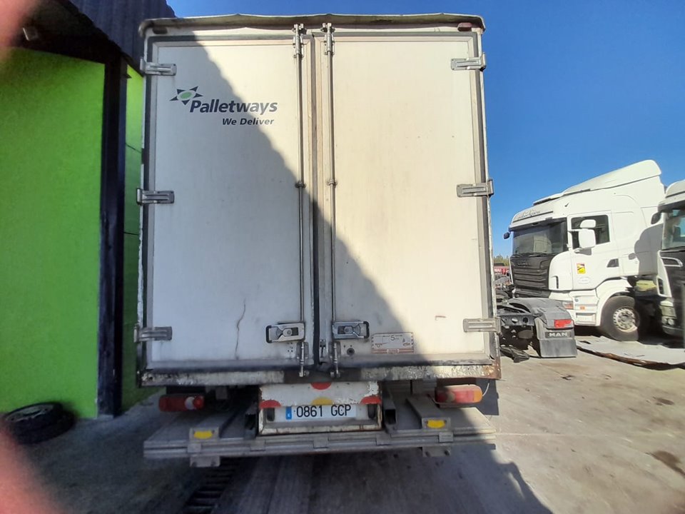 RENAULT MIDLUM FG   XXX.10                   E4 Cabina doble Motor 4,8 Ltr. - 158 kW Diesel