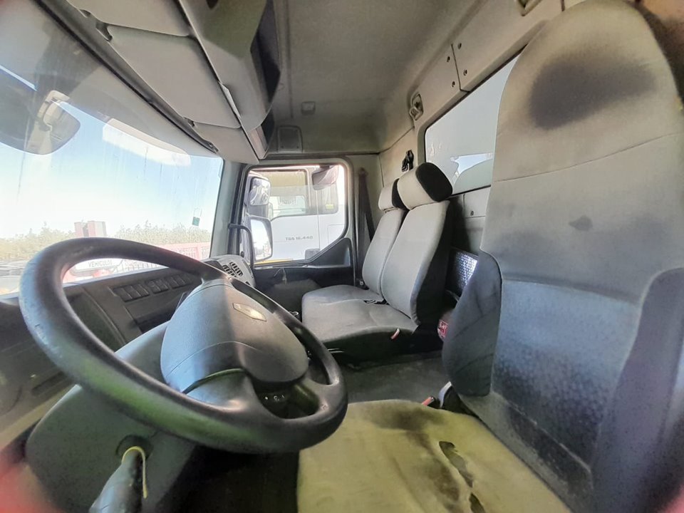 RENAULT MIDLUM FG   XXX.10                   E4 Cabina doble Motor 4,8 Ltr. - 158 kW Diesel