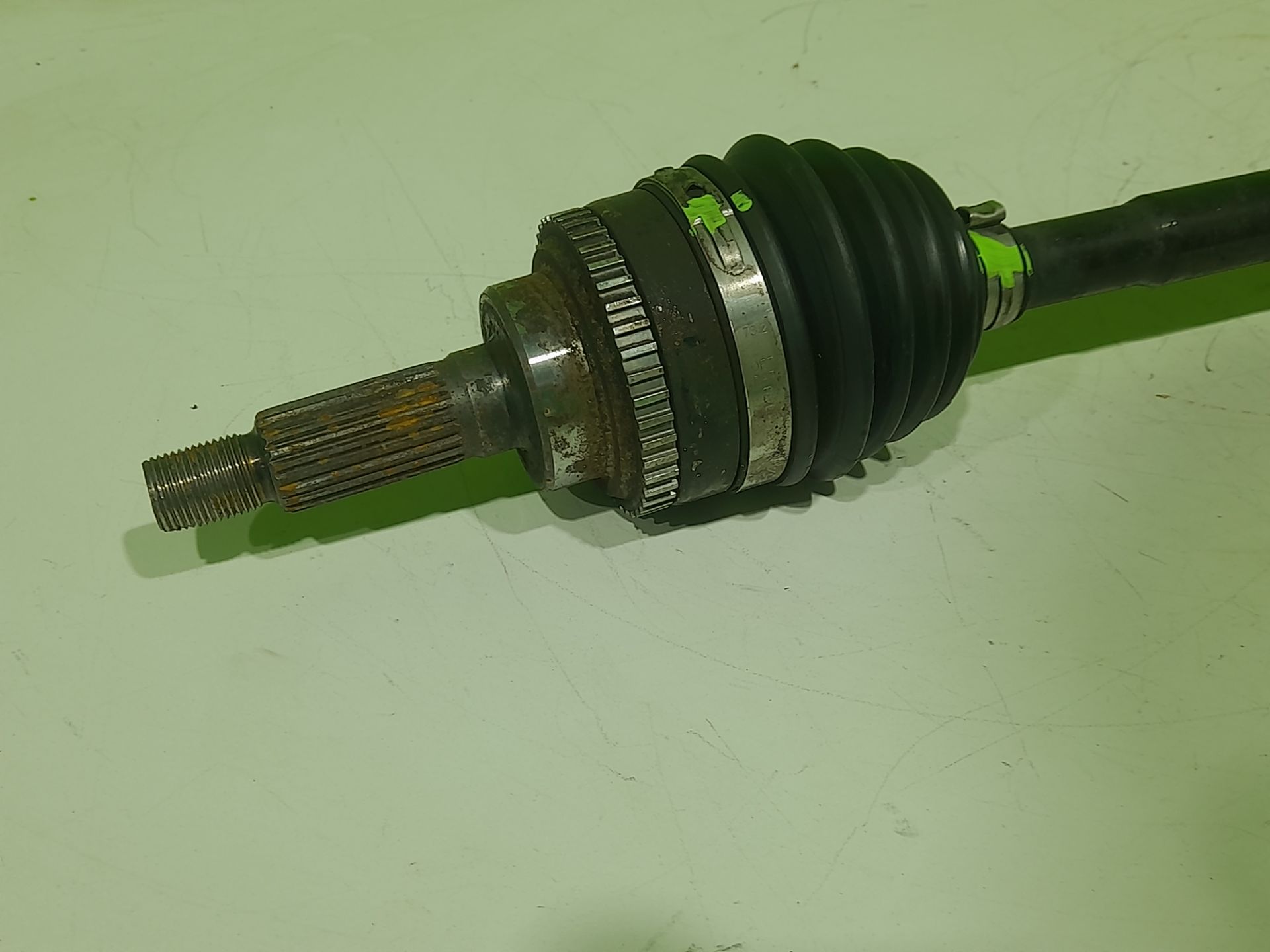 TRANSMISION DELANTERA DERECHA SUZUKI ALTO AMF 310 GA