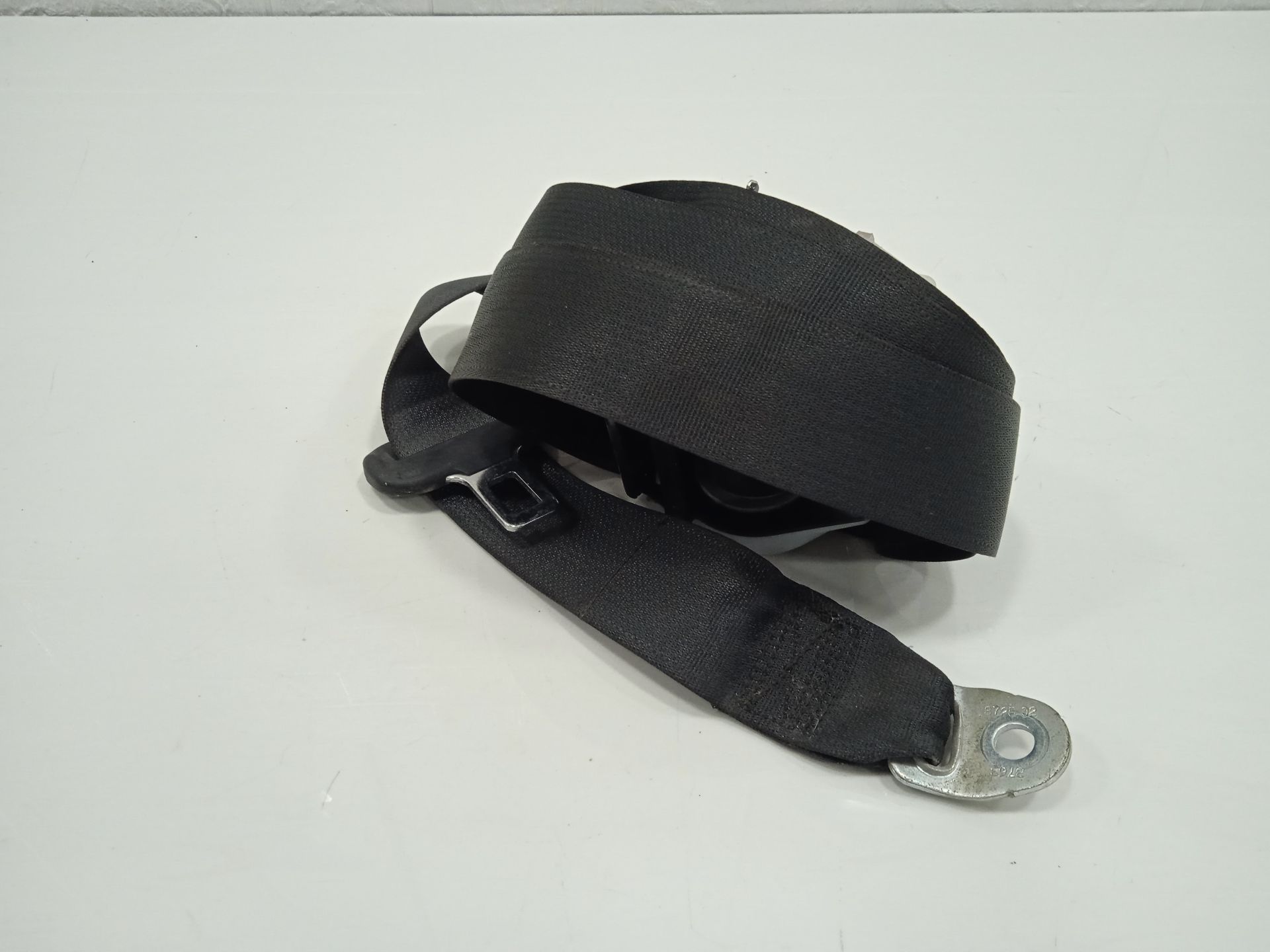 CINTURON SEGURIDAD TRASERO DERECHO TOYOTA AURIS Active