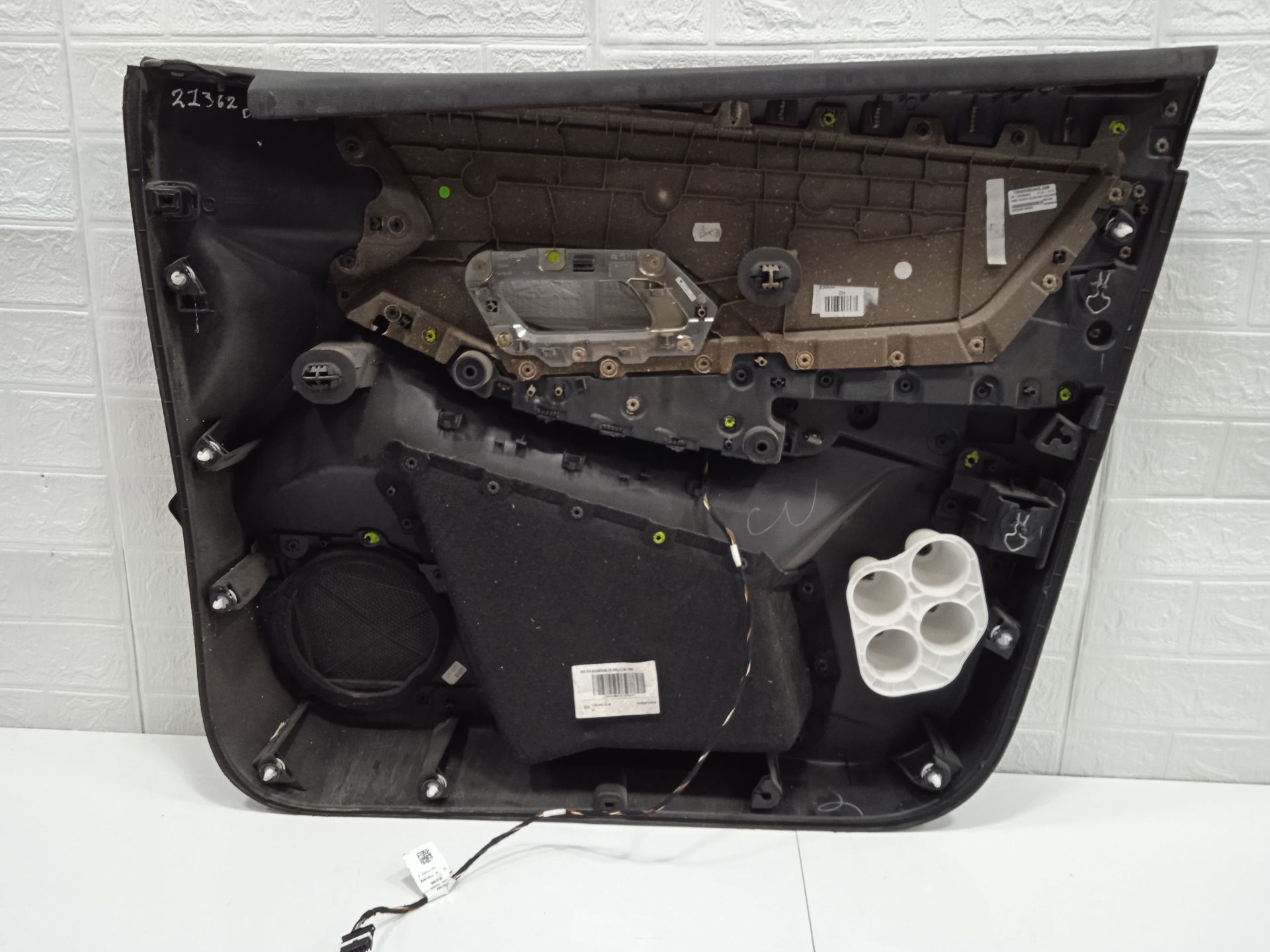 PAÑO PUERTA DELANTERO IZQUIERDO DS 7 CROSSBACK