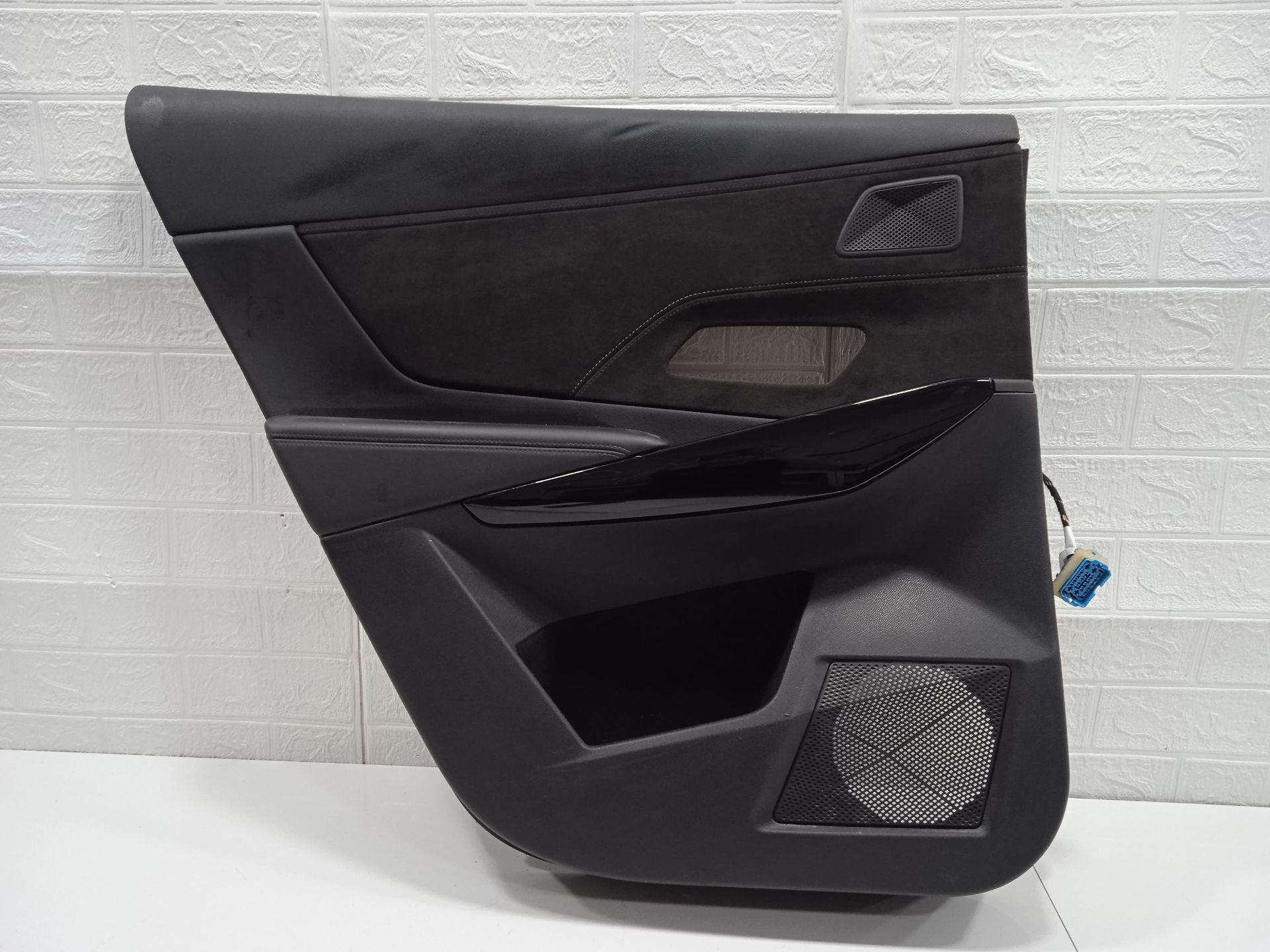 PAÑO PUERTA TRASERO IZQUIERDO DS 7 CROSSBACK