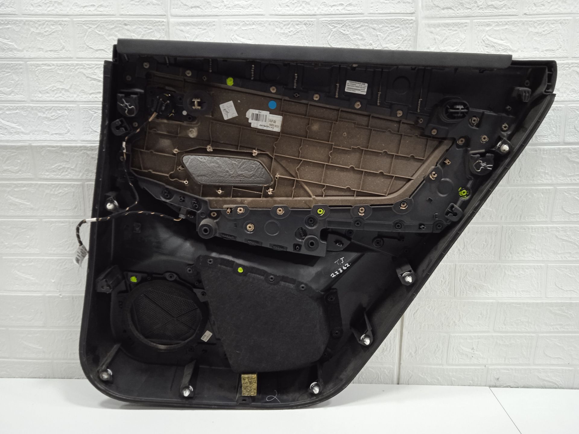 PAÑO PUERTA TRASERO IZQUIERDO DS 7 CROSSBACK