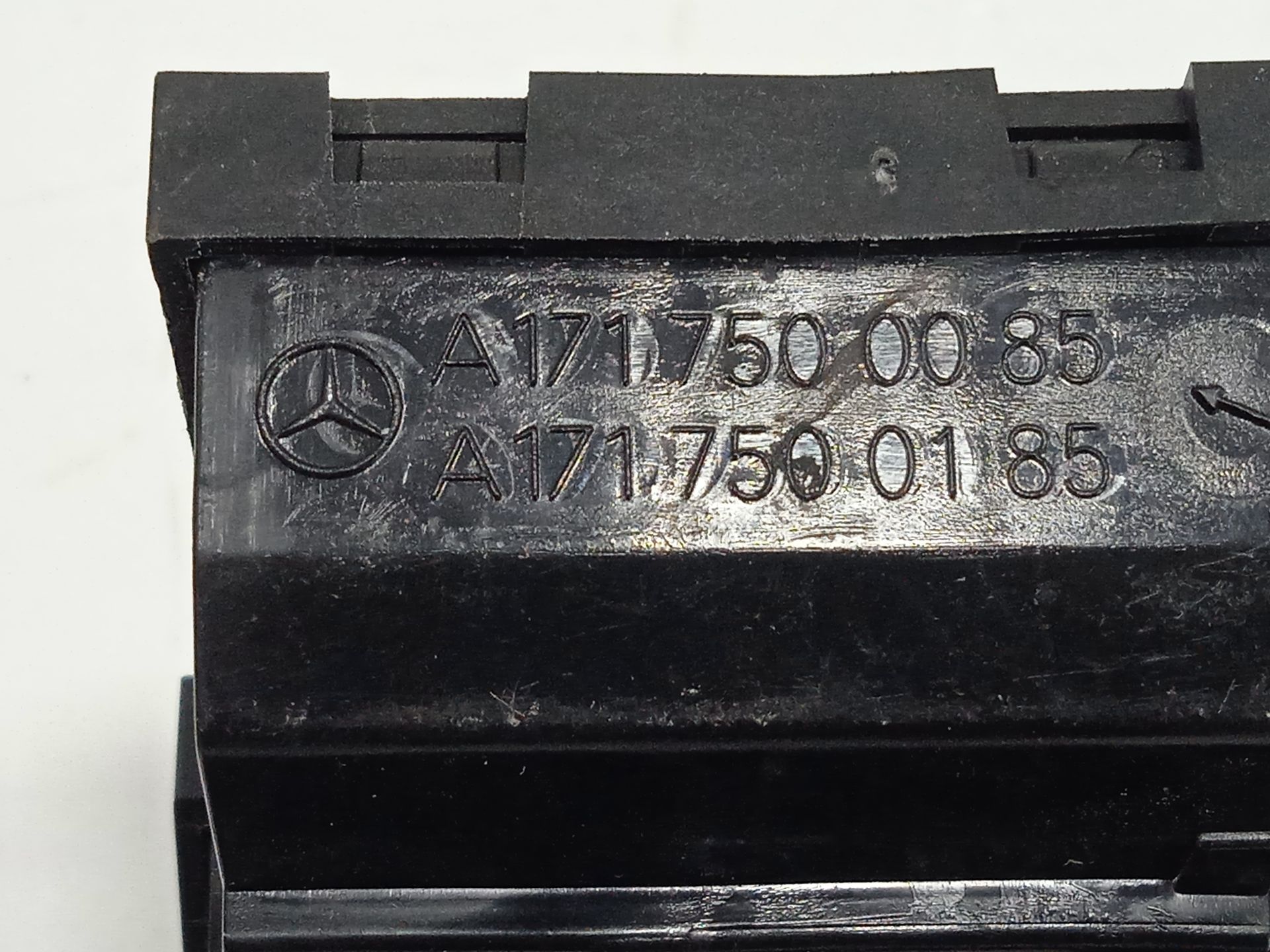 CERRADURA MALETERO / PORTON MERCEDES-BENZ CLASE C (W203) BERLINA 240 (203.061)