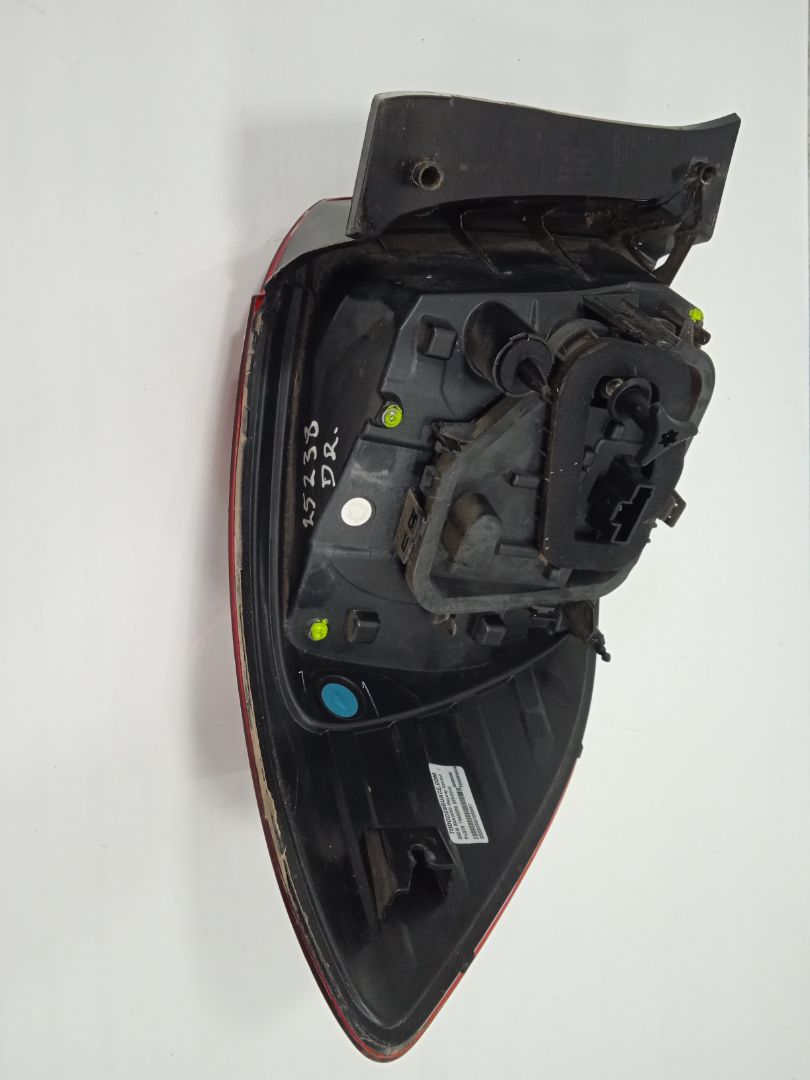 PILOTO TRASERO DERECHO DACIA SANDERO Stepway Comfort