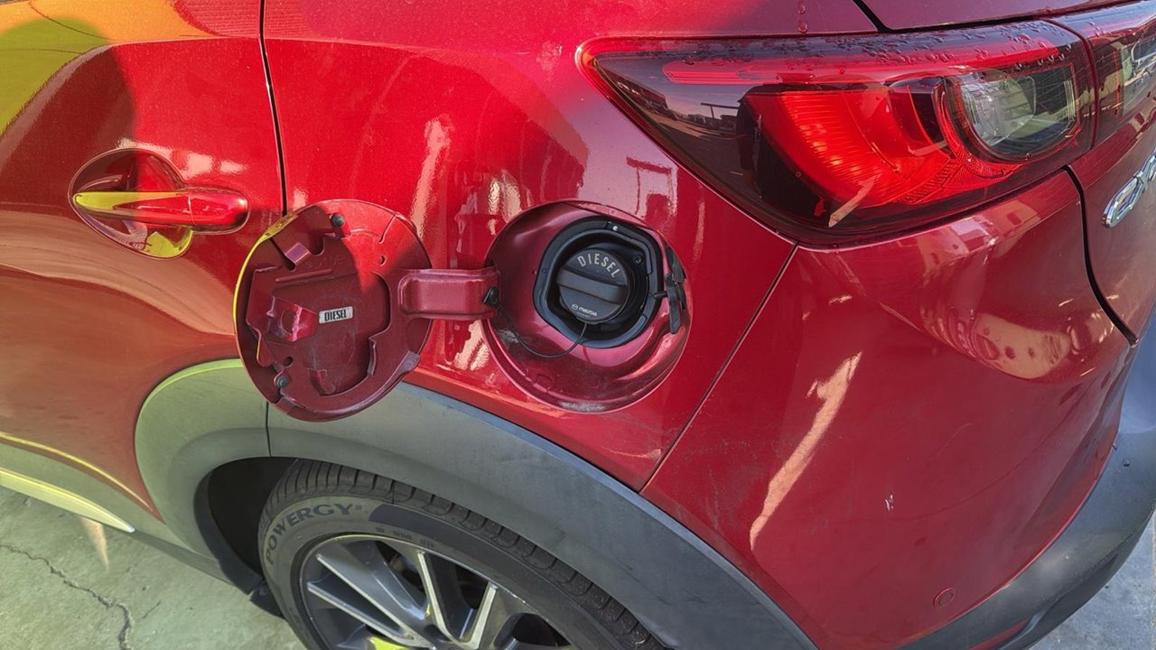 MAZDA CX-3 Center-Line Motor 1,5 Ltr. - 77 kW Diesel CAT