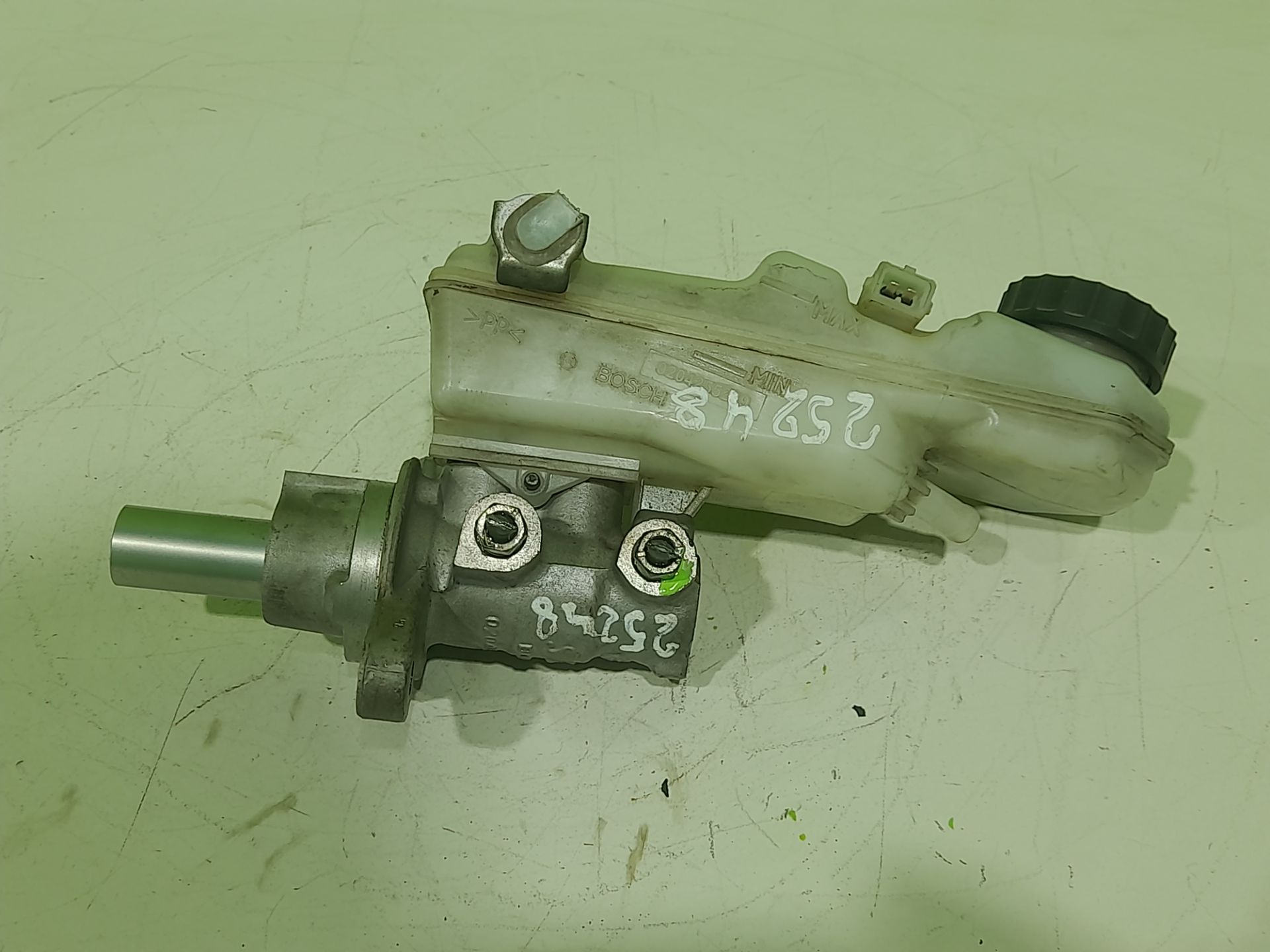 BOMBA FRENO TOYOTA AURIS Luna+
