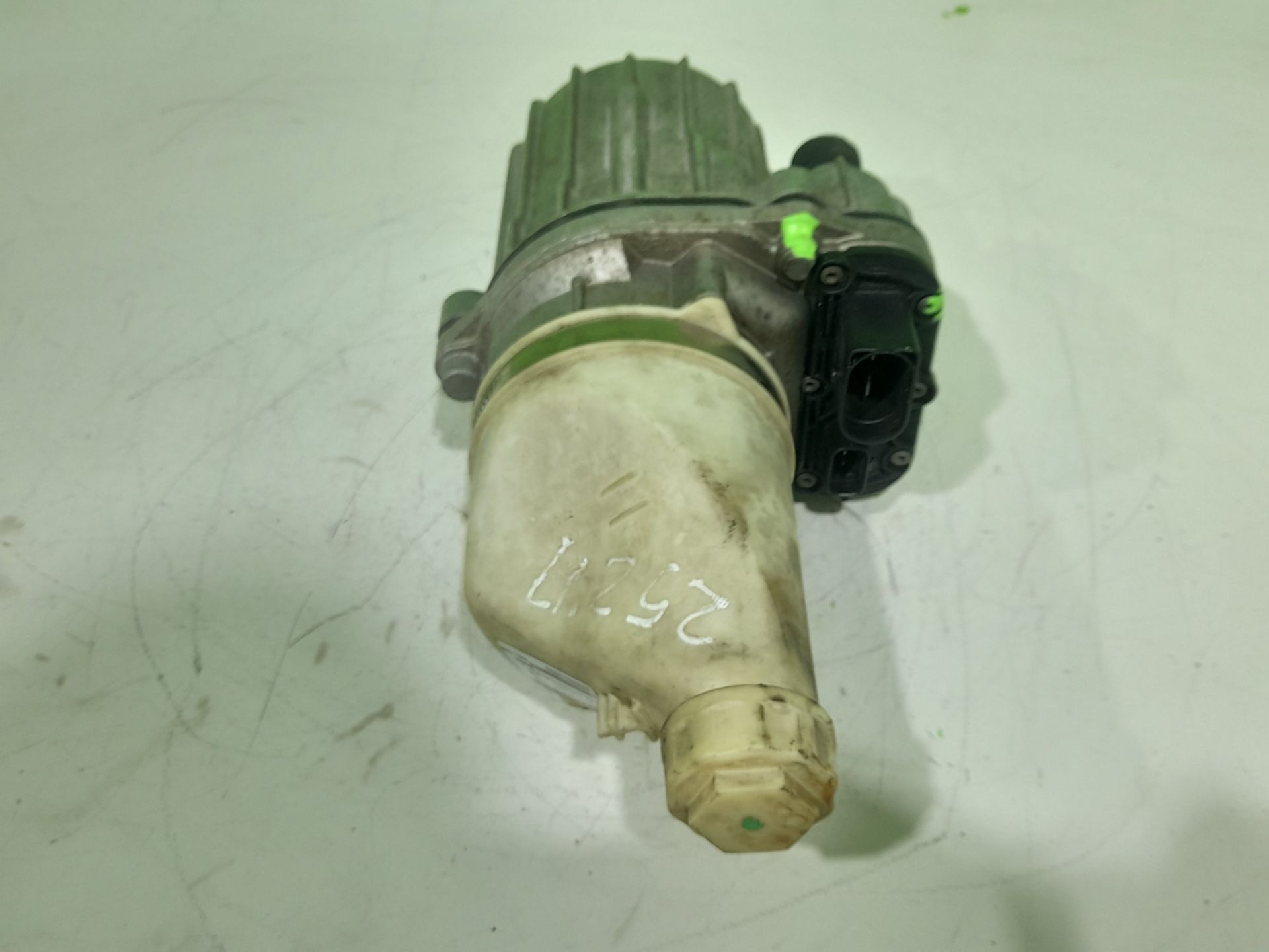 BOMBA DIRECCION ELECTRICA OPEL ZAFIRA B Cosmo