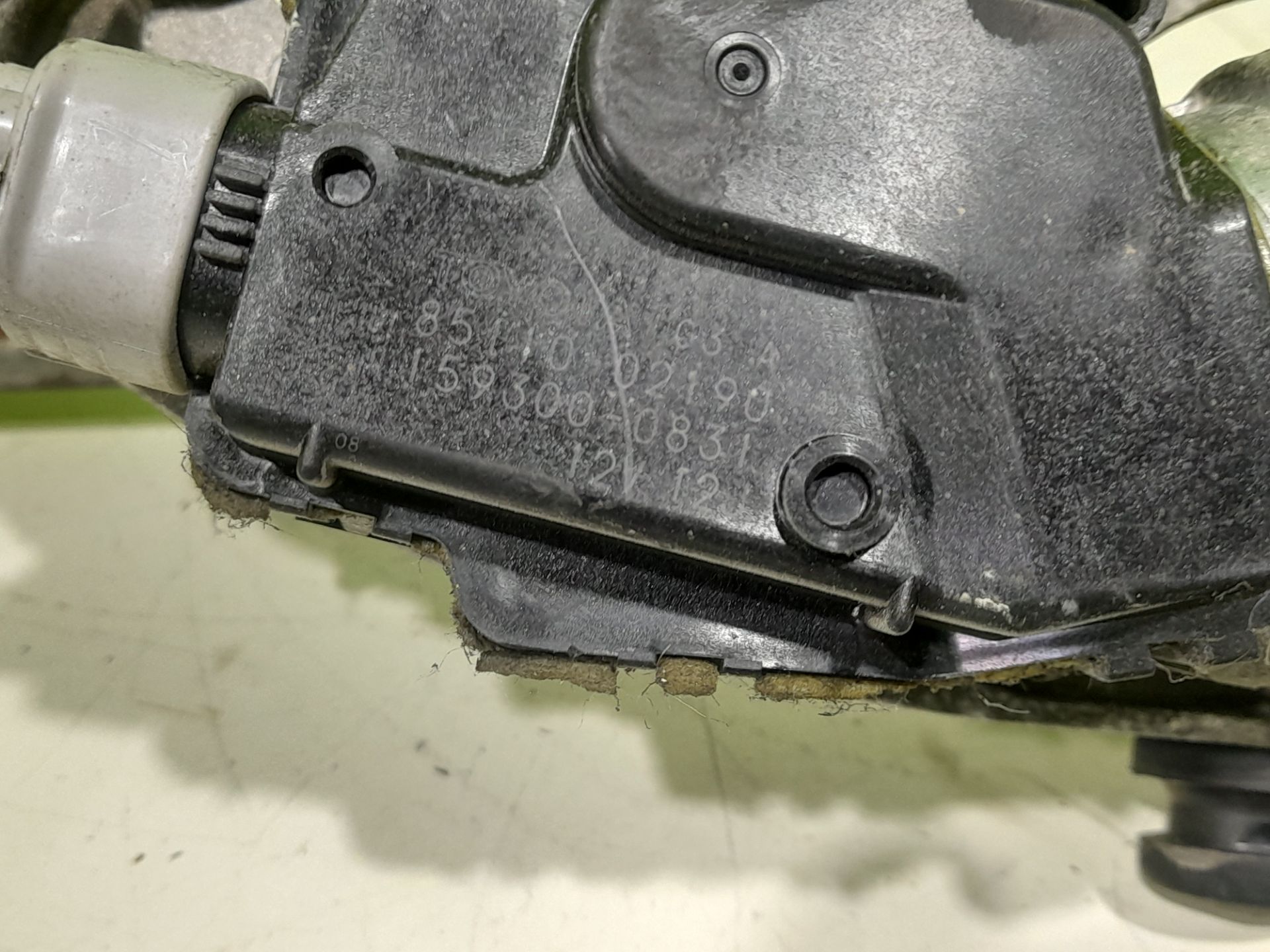 MOTOR LIMPIA DELANTERO TOYOTA AURIS Luna+