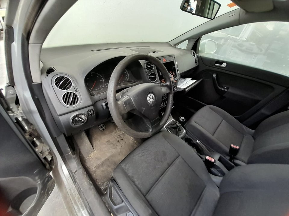 VOLKSWAGEN GOLF PLUS (5M1) Highline Motor 1,9 Ltr. - 77 kW TDI