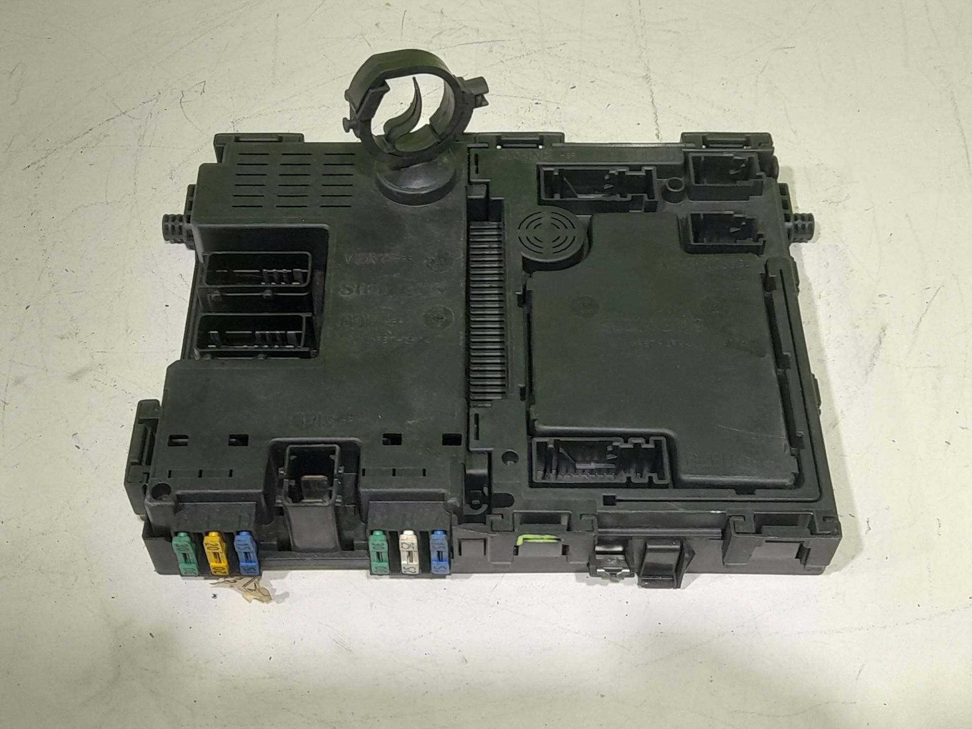 CAJA RELES / FUSIBLES PEUGEOT 206 BERLINA XR