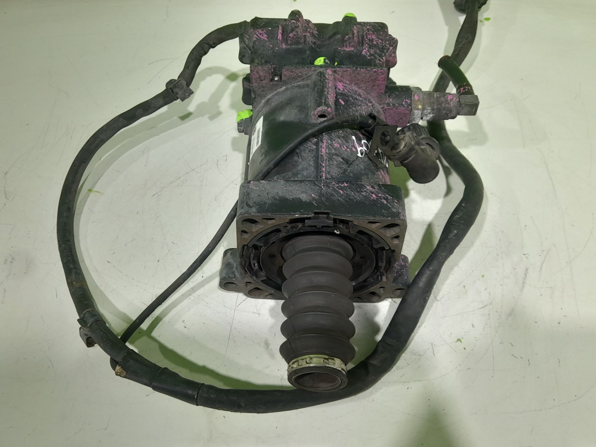 SERVO DE EMBRAGUE MAN TG - A 18.XXX FG / BB               (E3/E4) LX