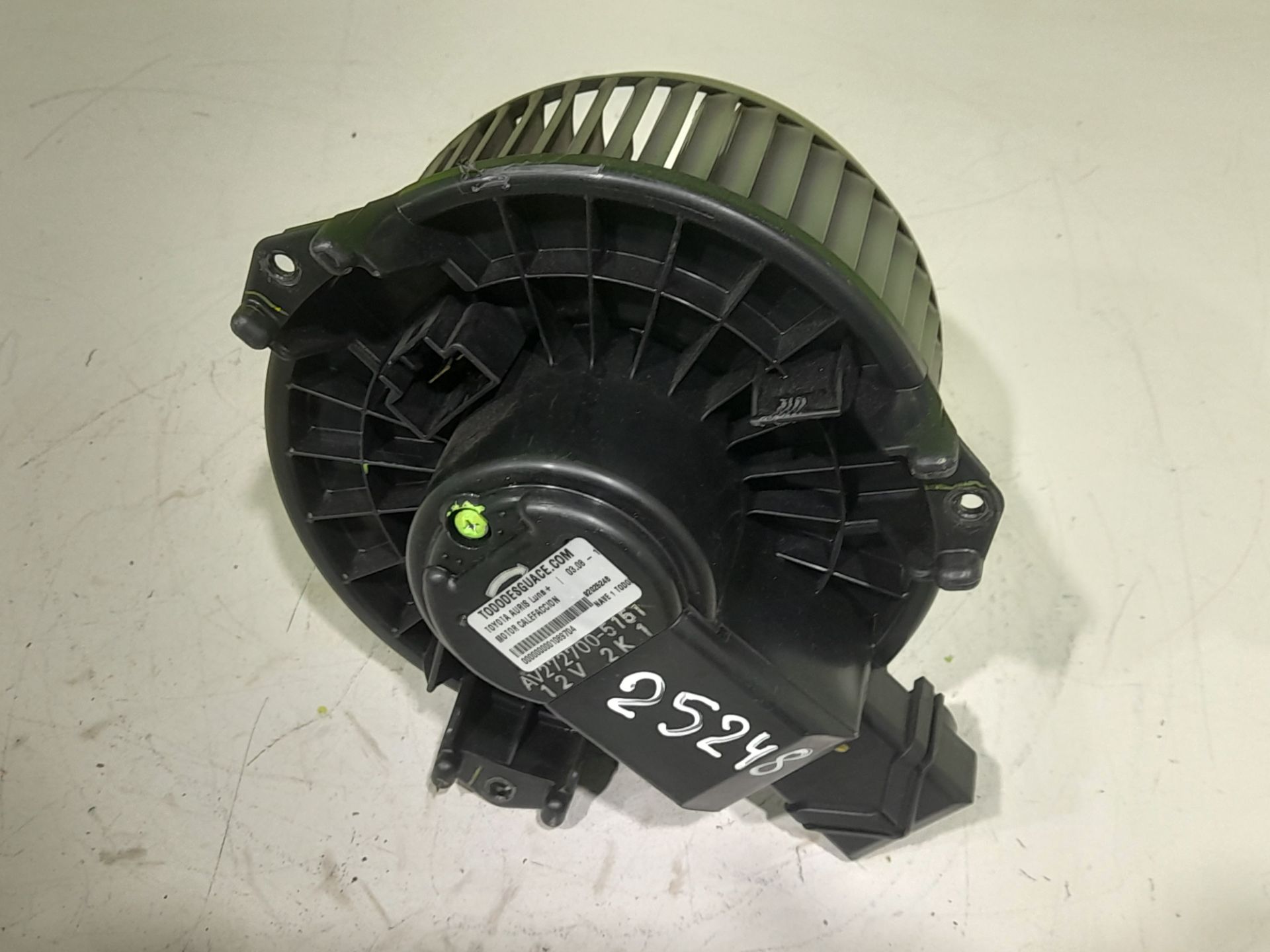 MOTOR CALEFACCION TOYOTA AURIS Luna+