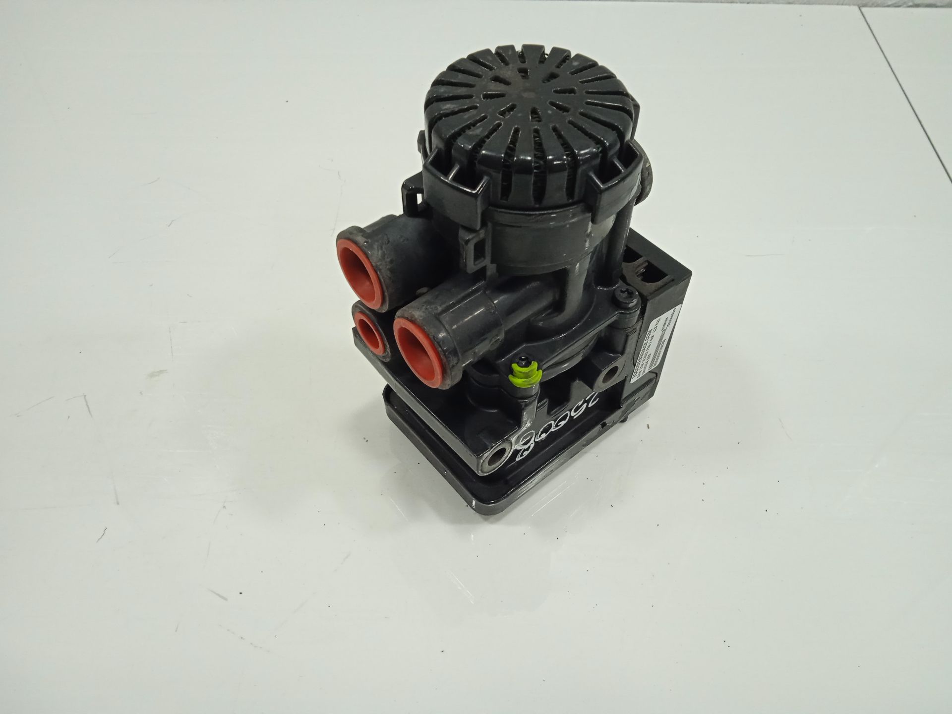 VALVULA EBS MAN TGX 18.XXX FSA / 4x2   LLS XXL