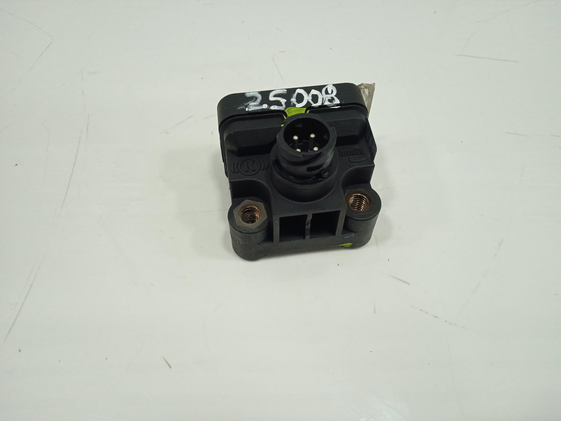 SENSOR ESP MAN TGX 18.XXX FSA / 4x2   LLS XXL