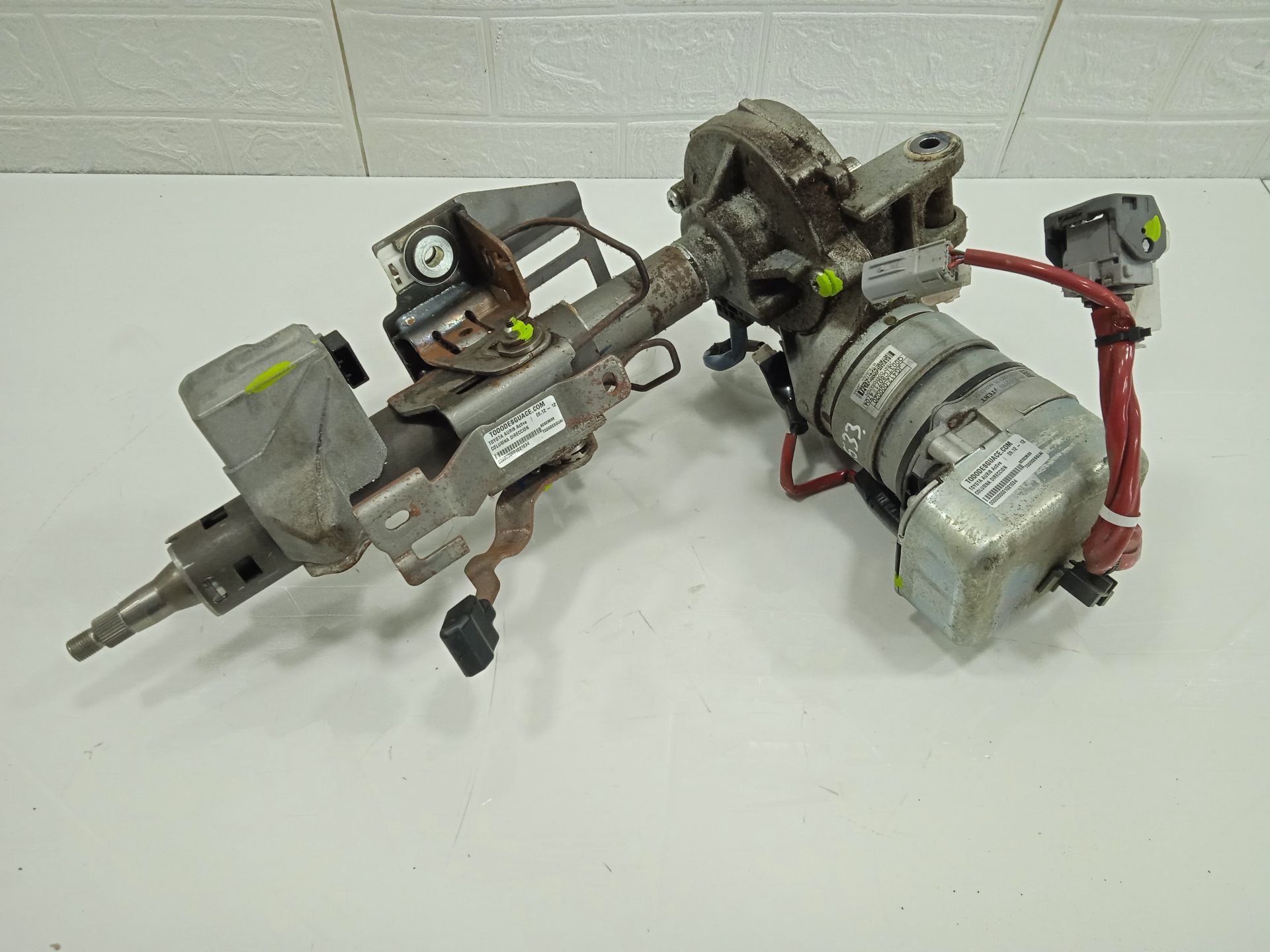 COLUMNA DIRECCION TOYOTA AURIS Active