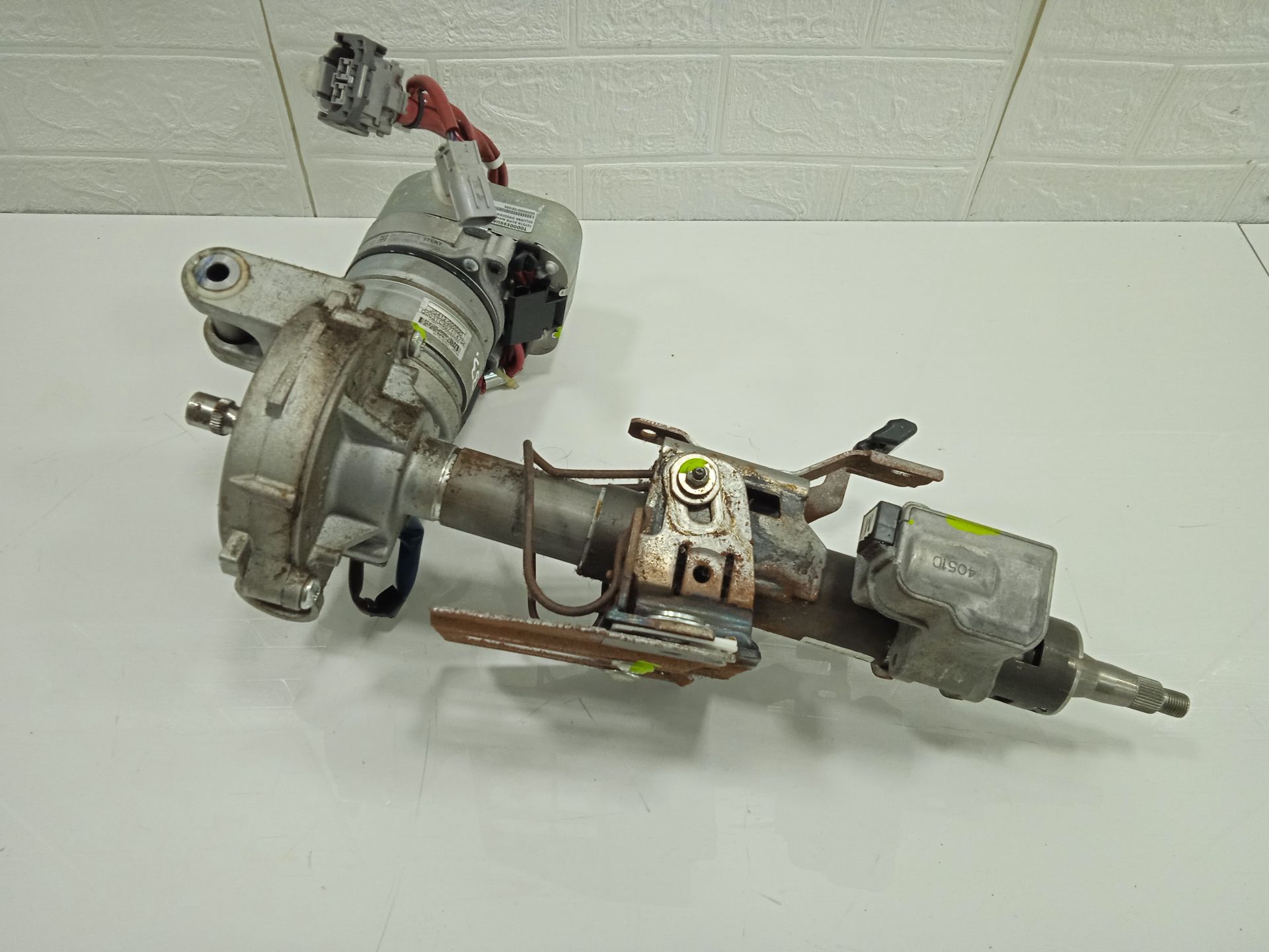 COLUMNA DIRECCION TOYOTA AURIS Active