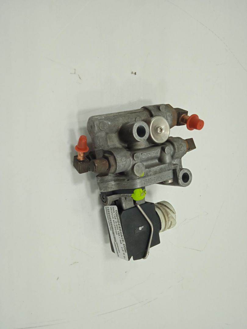 VALVULA SOLENOIDE MAN TGS 18.XXX FSA / 4x2   LLS M (Largura mediana)