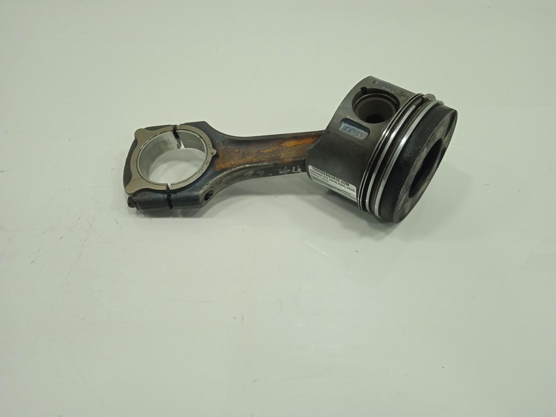 PISTON Y BIELA MERCEDES VITO (W639) BASIC, COMBI 111  CDI  Compacto  (639.601)   |   01.04 - ...